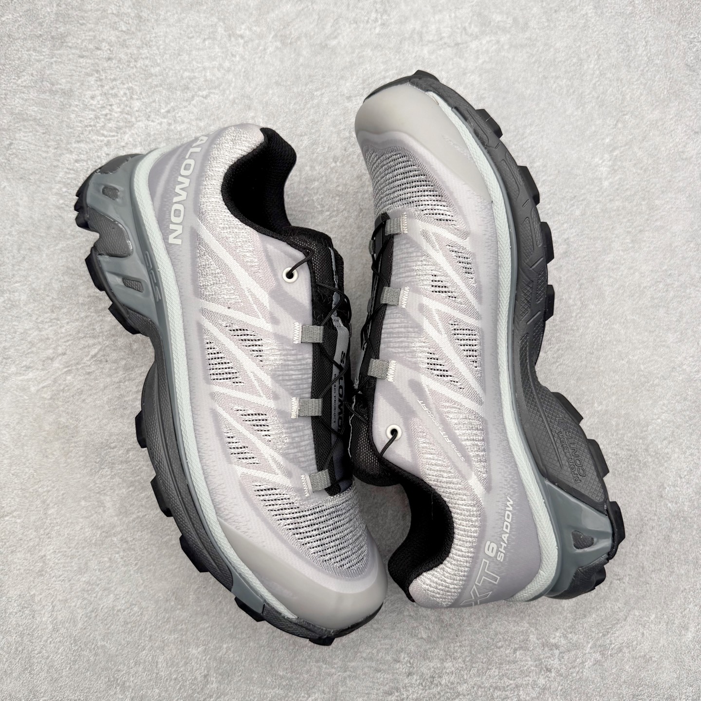 图片[3]-＃绿X/GX Salomon XT-6 萨洛蒙复古潮流户外机能登山跑鞋 纯原外贸平台特供订单 耗时半年巨作 全套原纸板楦头开发 原厂特供网布配套加持 确保原汁原味 完美呈现版型 原档数据独家私模五层组合大底 男女鞋同步官方开发至46.5 原装Ortholite轻量化鞋垫 中底布带钢印编号 原厂TPU锁扣 进口港宝加持 后跟自然饱满 还原公司包裹性 鞋面以“锯齿”状的包裹系统呈现 在基色底之下加入了各种色点缀 将公司的最新技术和时尚前卫的造型融入耐用的长跑款式中 鞋面由 TPU 薄膜制成 并焊接在高耐磨网眼上 使其既时尚又坚固 由 ACS底盘支撑 可增强稳定性和支撑力 以及由橡胶凸耳 Contragrip外底覆盖的 EVA 缓冲中底 旨在应对崎岖的地形 鞋舌上的彩色Salomon 标签、Quicklace 系统以及鞋头、鞋舌和鞋跟上的附加品牌使细节更加完美 让穿着者可以轻松驾驭户外与通勤下的任何运动生活场景 无缝鞋身户外随意纵横 颜值与脚感兼备 出街通勤 绝对非常吸睛 你值得拥有 尺码：36 36.5 37.5 38 38.5 39 40 40.5 41 42 42.5 43 44 44.5 45 46 46.5 注意：偏小1码-选品中心