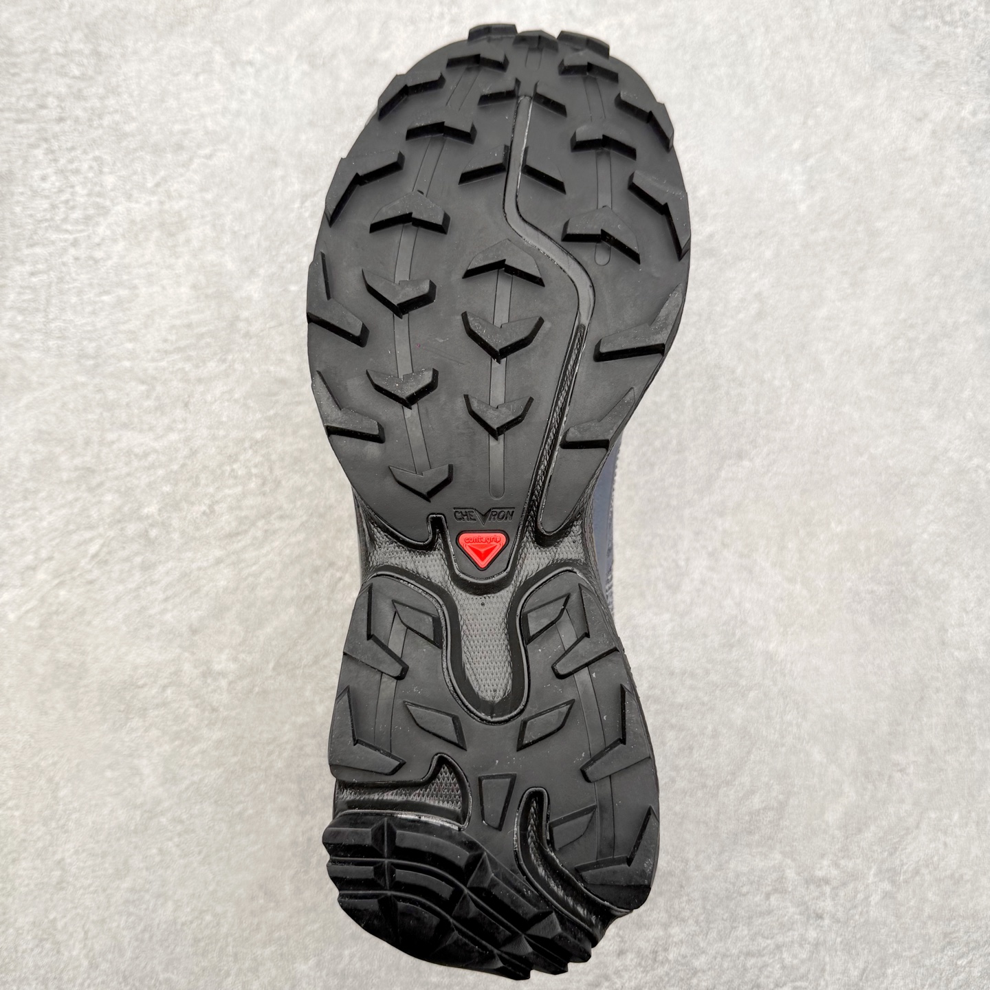 图片[9]-＃绿X/GX Salomon XT-6 萨洛蒙复古潮流户外机能登山跑鞋 纯原外贸平台特供订单 耗时半年巨作 全套原纸板楦头开发 原厂特供网布配套加持 确保原汁原味 完美呈现版型 原档数据独家私模五层组合大底 男女鞋同步官方开发至46.5 原装Ortholite轻量化鞋垫 中底布带钢印编号 原厂TPU锁扣 进口港宝加持 后跟自然饱满 还原公司包裹性 鞋面以“锯齿”状的包裹系统呈现 在基色底之下加入了各种色点缀 将公司的最新技术和时尚前卫的造型融入耐用的长跑款式中 鞋面由 TPU 薄膜制成 并焊接在高耐磨网眼上 使其既时尚又坚固 由 ACS底盘支撑 可增强稳定性和支撑力 以及由橡胶凸耳 Contragrip外底覆盖的 EVA 缓冲中底 旨在应对崎岖的地形 鞋舌上的彩色Salomon 标签、Quicklace 系统以及鞋头、鞋舌和鞋跟上的附加品牌使细节更加完美 让穿着者可以轻松驾驭户外与通勤下的任何运动生活场景 无缝鞋身户外随意纵横 颜值与脚感兼备 出街通勤 绝对非常吸睛 你值得拥有 尺码：36 36.5 37.5 38 38.5 39 40 40.5 41 42 42.5 43 44 44.5 45 46 46.5 注意：偏小1码-选品中心