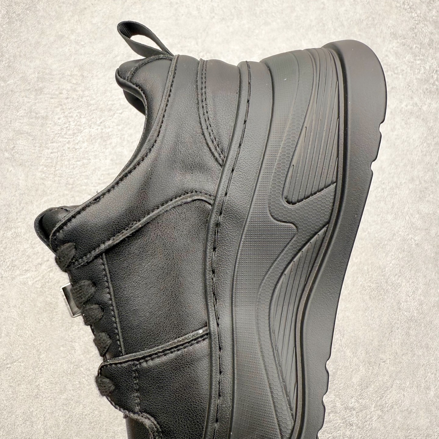 图片[7]-GG-CC赵露思2025新款厚底增高休闲运动老爹鞋系列 广东大厂出品 7CM厚底增高 星河粒子 银白粉色 银角大王 完美细节 25ss春季新款厚底增高 大长腿 时髦look轻松定格 不费力展现率性氛围 高档银盒 酷帅机能风不规则设计大底 拼色造型设计 轻便舒适百搭 GGCC银白配色好温柔 三层组合月牙底 柔软有弹性的月牙底和增加舒适度显腿长的7cm增高 长时间走路和站立都不累脚舒适度和少女感 厚底增高 不管怎么搭都好看~尺码：35 36 37 38 39 40-选品中心