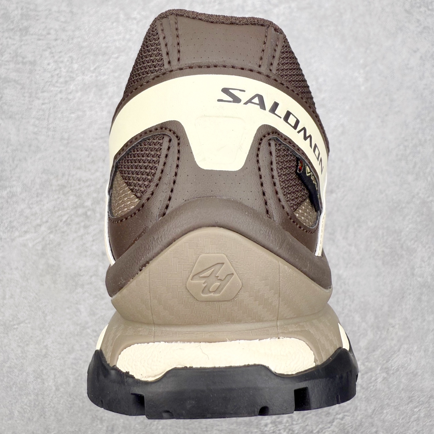 图片[8]-＃C版 Salomon XT-QUEST ADV 萨洛蒙潮流越野机能户外功能鞋 纯原外贸平台特供订单 耗时半年巨作 全套原纸板楦头开发 原厂特供网布配套加持 确保原汁原味 完美呈现版型 原档数据独家私模五层组合大底 男女鞋同步官方开发至46.5 原装Ortholite轻量化鞋垫 中底布带钢印编号 原厂TPU锁扣 进口港宝加持 后跟自然饱满 还原公司包裹性 基于 SALOMON 初代 XT 鞋身造型并搭载 4D ADVANCED CHASSIS™ 大底打造而成 为这款 XT-QUEST 带来了多项足部控制与保护等功能性 如在运动过程中控制左右晃动的过程而提高稳定性、改善长途越野过程中足中到足尖的过渡、提高感知岩石的精确度以抵抗尖锐物体对脚底的伤害以及采用动态缓冲来增强穿着舒适感 从而减轻疲劳感 使 XT-QUEST 成为一双舒适且安全的户外之履 尺码：36 36.5 37.5 38 38.5 39 40 40.5 41 42 42.5 43 44 44.5 45 46 46.5-选品中心