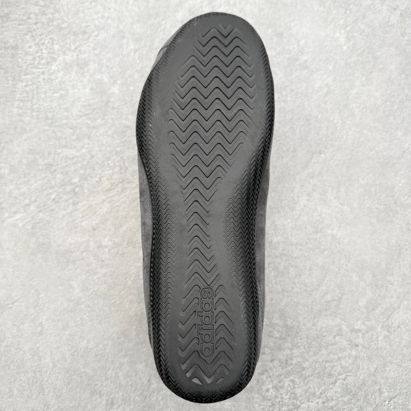 图片[9]-AD FOS URBAN REVERIE 舒适百搭 耐磨 低帮 生活休闲鞋 KJ9089 实拍调校N版已经零色差零失真 百分百还原实物色彩所见即所得 不存在货不对板色差等低级问题 选购参考实物拍摄 不混卖不参货 只用心做好货严格选品 承诺混一赔十 尺码：36 36.5 37.5 38 38.5 39 40 40.5 41 42 42.5 43 44 44.5 45-选品中心