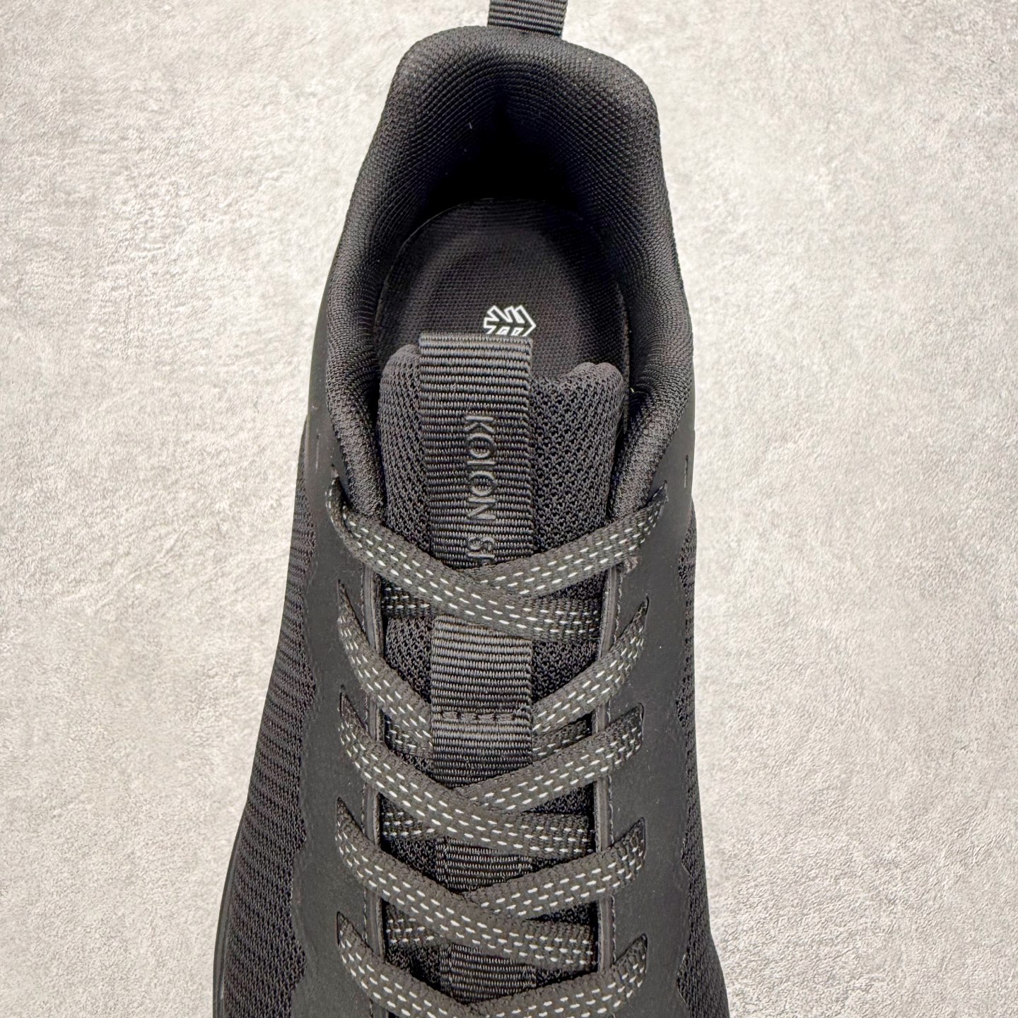 图片[5]-可隆KOLON SPORT ELEMENT EX舒适百搭 生活休闲鞋 KOLON SPORT 可隆1973年诞生，并首次推出登山装备。自创立起，KOLON SPORT就把绿色定为基本色调，以常青树为品牌标志，坚持以关爱自然为己任，积极探求自然界的舒适，并以此应用于新产品的开发与研究。40多年来，历经不断革新，成就高端专业户外品牌。实拍调校N版已经零色差零失真 百分百还原实物色彩所见即所得 不存在货不对板色差等低级问题 选购参考实物拍摄 不混卖不参货 只用心做好货严格选品 承诺混一赔十 尺码：36 36.5 37.5 38 38.5 39 40 40.5 41 42 42.5 43 44 44.5 45-选品中心