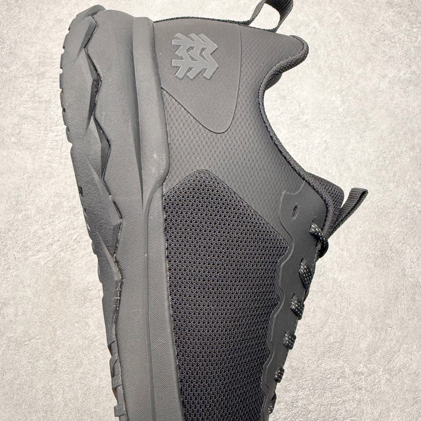 图片[6]-可隆KOLON SPORT ELEMENT EX舒适百搭 生活休闲鞋 KOLON SPORT 可隆1973年诞生，并首次推出登山装备。自创立起，KOLON SPORT就把绿色定为基本色调，以常青树为品牌标志，坚持以关爱自然为己任，积极探求自然界的舒适，并以此应用于新产品的开发与研究。40多年来，历经不断革新，成就高端专业户外品牌。实拍调校N版已经零色差零失真 百分百还原实物色彩所见即所得 不存在货不对板色差等低级问题 选购参考实物拍摄 不混卖不参货 只用心做好货严格选品 承诺混一赔十 尺码：36 36.5 37.5 38 38.5 39 40 40.5 41 42 42.5 43 44 44.5 45-选品中心