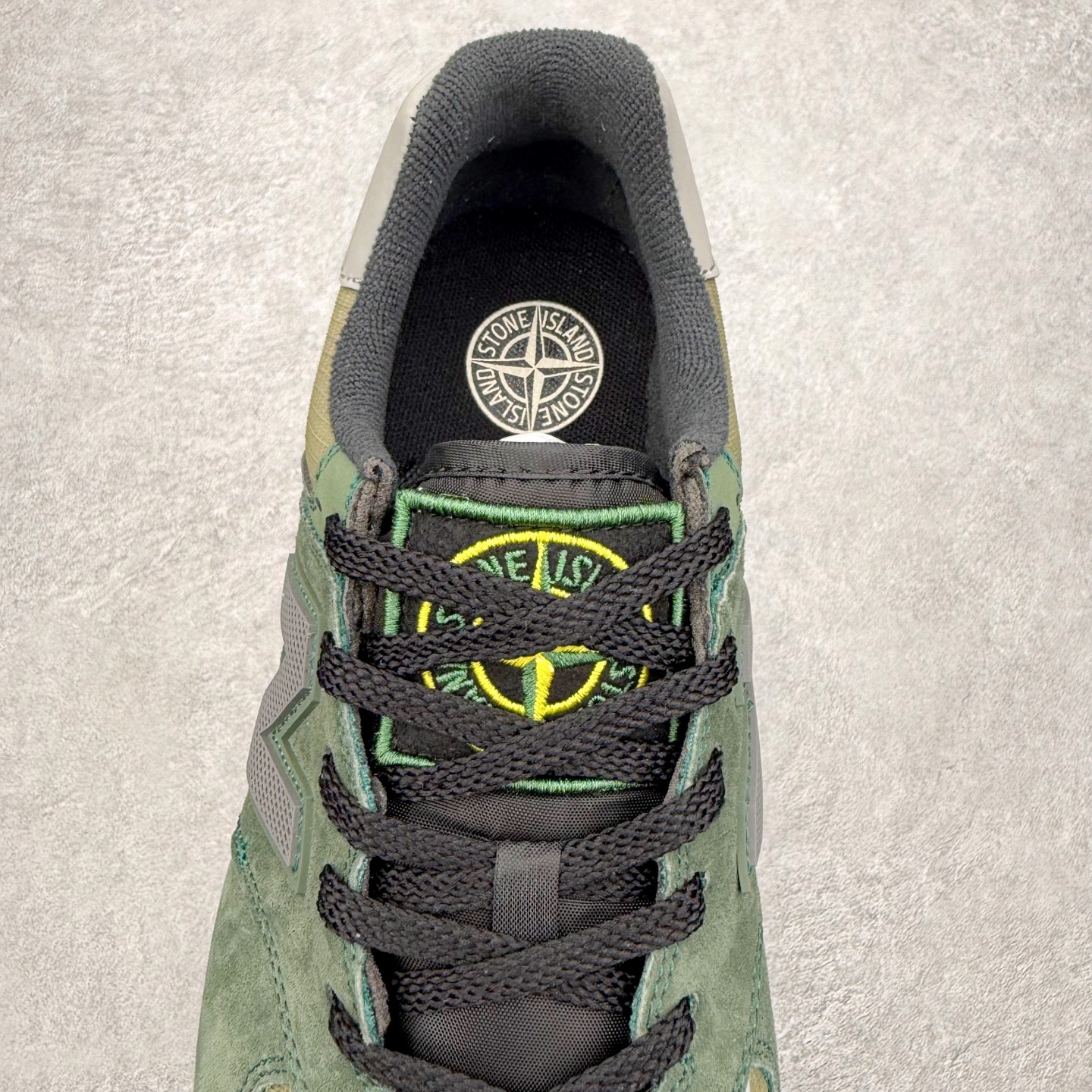 图片[5]-NB新百伦New Balance U574升级版系列低帮复古休闲运动慢跑鞋 新版NB574，妥妥美产既视感有木有。相较传统574，新版鞋跟及鞋面设计自带9系美产既视感！鞋面、内衬质感以及穿着体验更加！鞋型更流畅和饱满,鞋底增添了风格的多样化!底部升级橡胶颗粒大底,更防滑耐磨,上脚后感觉柔软且舒适。尺码：36 36.5 37.5 38 38.5 39.5 40 40.5 41.5 42 42.5 43 44 45-选品中心