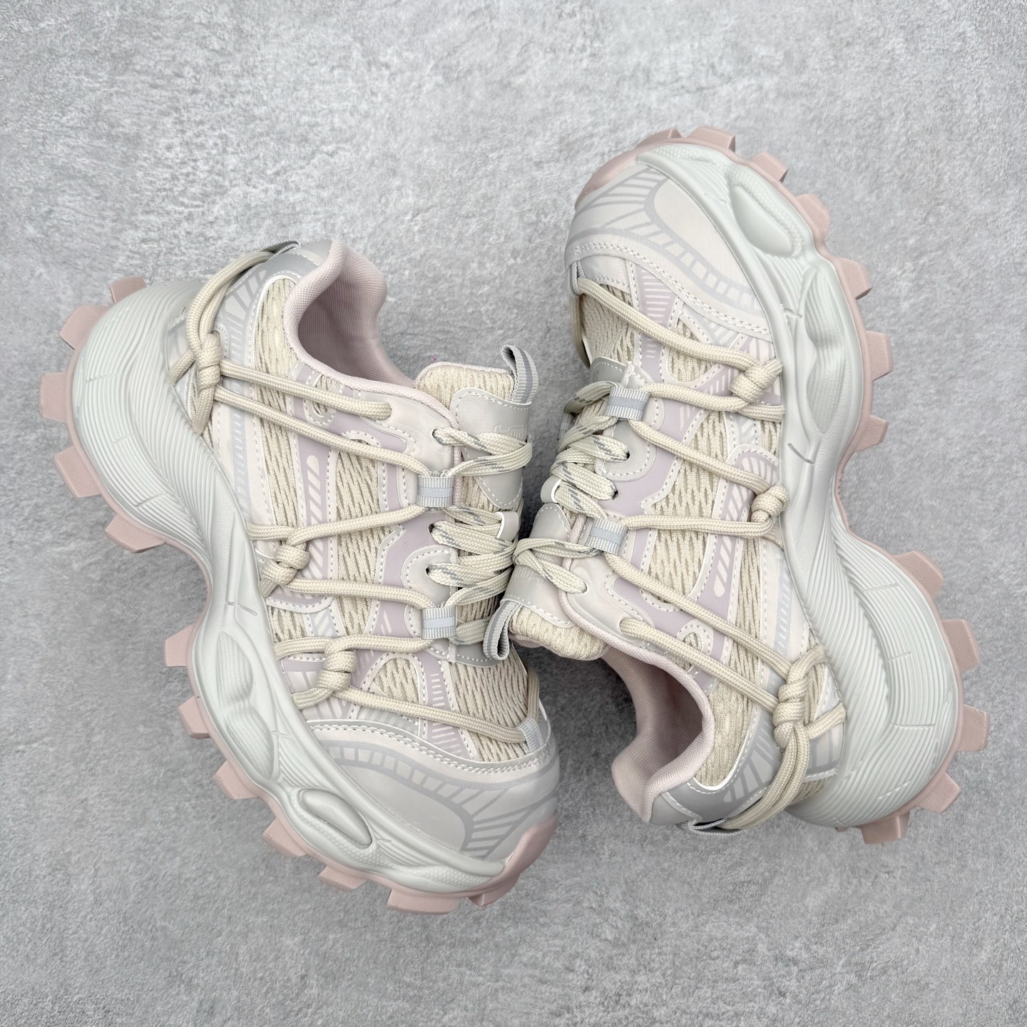 GG-CC赵露思2025新款厚底增高休闲运动老爹鞋系列 广东大厂出品 7CM厚底增高 星河粒子 银白粉色