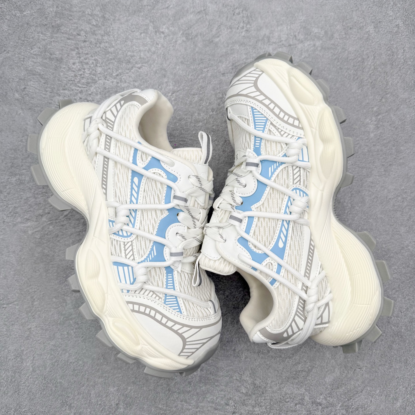 GG-CC赵露思2025新款厚底增高休闲运动老爹鞋系列 广东大厂出品 7CM厚底增高 星河粒子 银白粉色