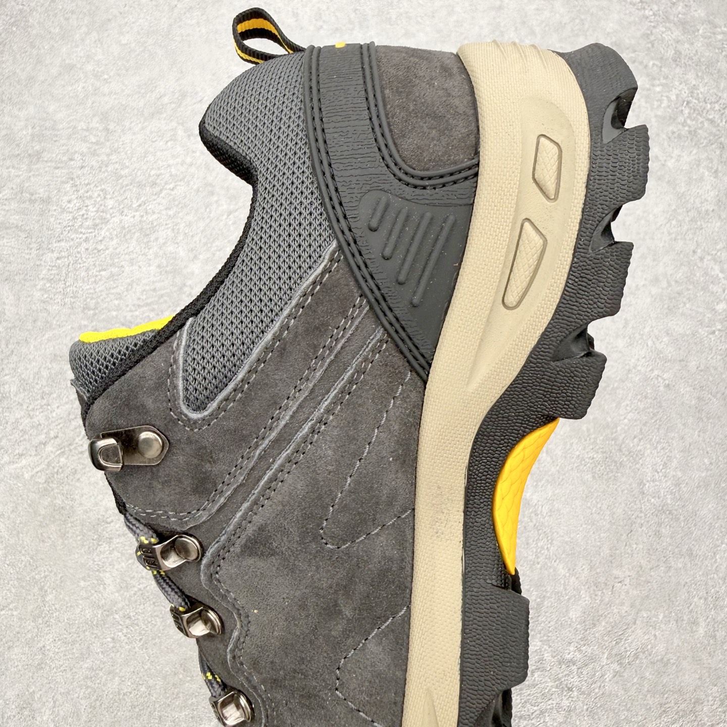 The North Face 北面乐斯菲斯户外运动休闲登山鞋越野徒步鞋 广东大厂品质 面料采用进口磨砂牛