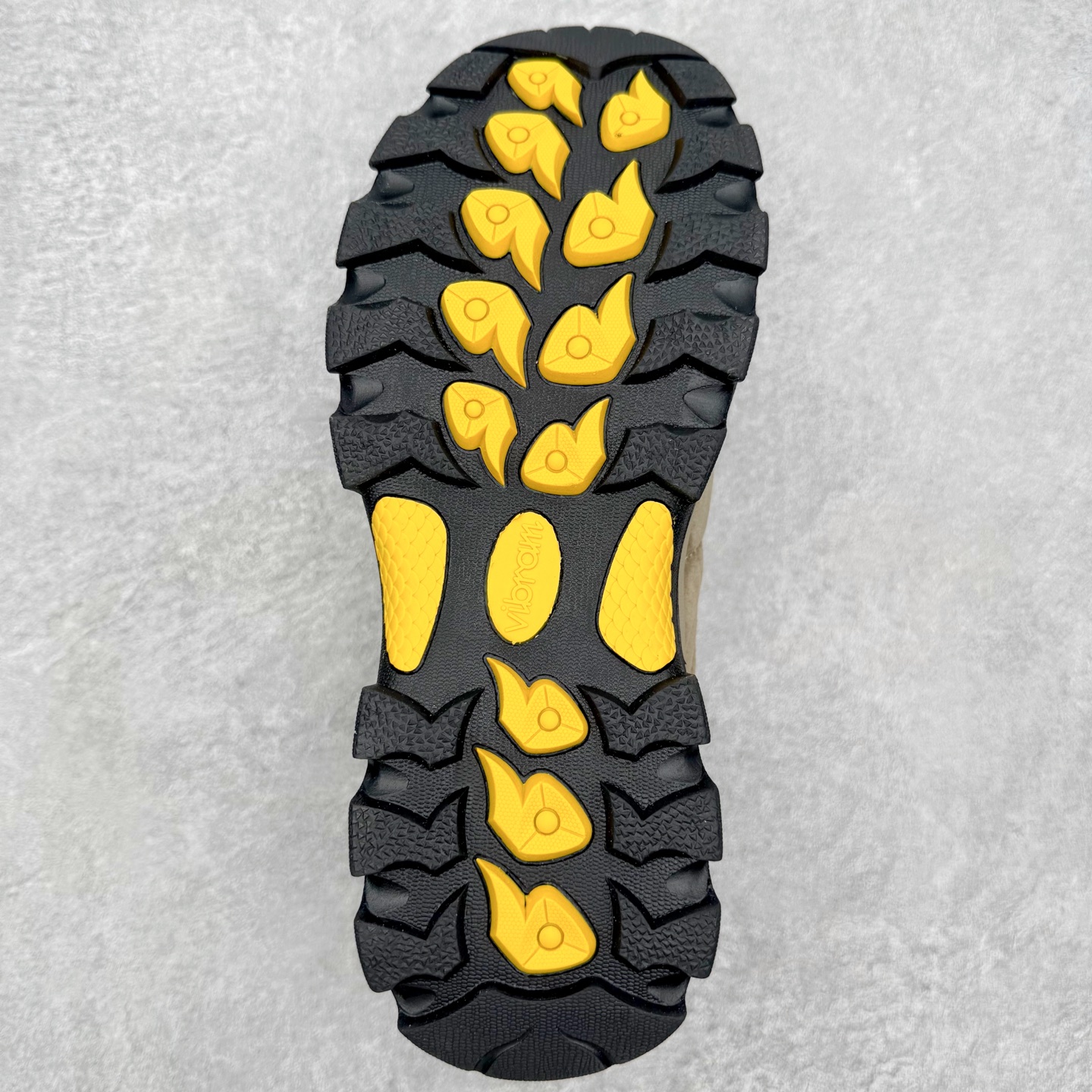 The North Face 北面乐斯菲斯户外运动休闲登山鞋越野徒步鞋 广东大厂品质 面料采用进口磨砂牛