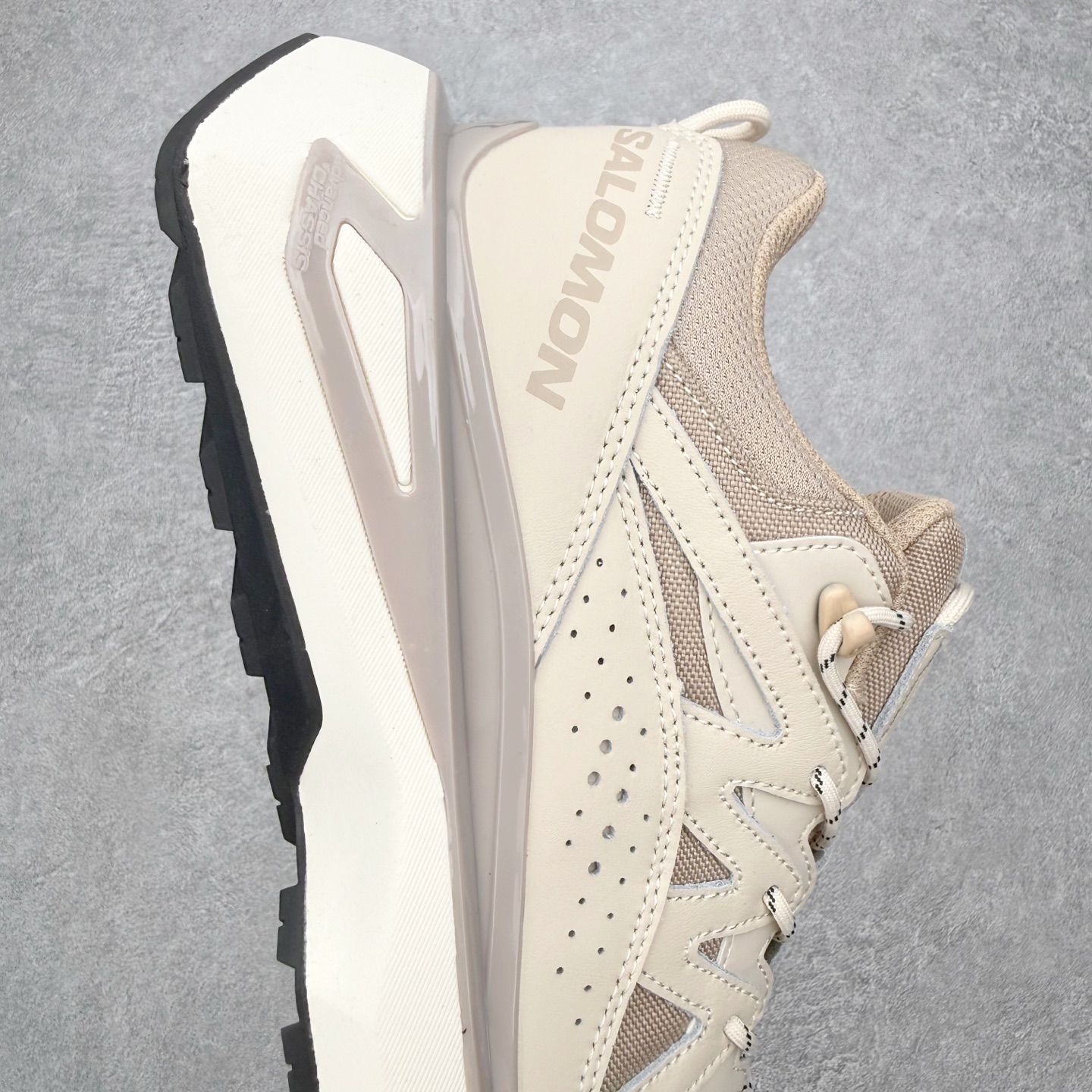 SALOMON萨洛蒙 ODYSSEY ELMT LOW LTR 时尚简约舒适美观 防滑耐磨 低帮 户外功