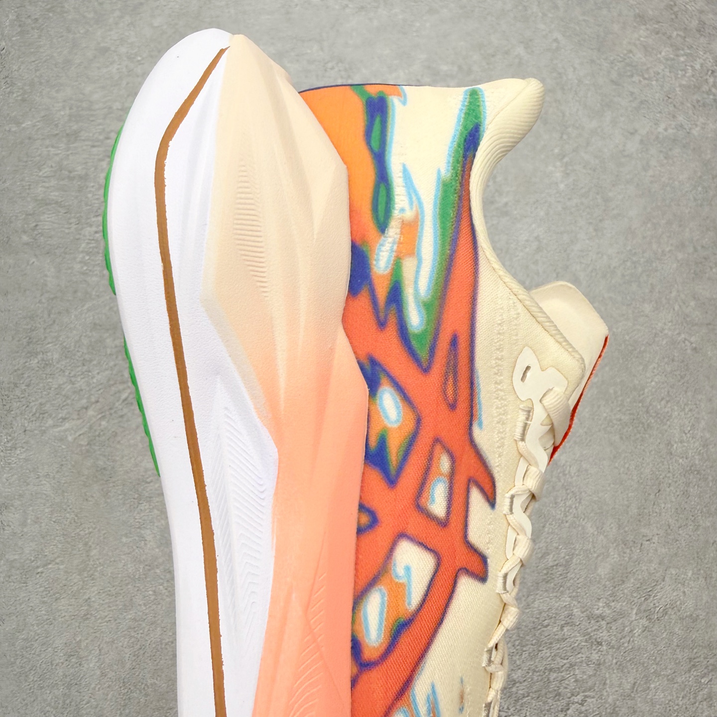 ASICS SUPERBLAST 3 舒适贴合回弹透气减震支撑跑步鞋 男女同款 Superblast 3