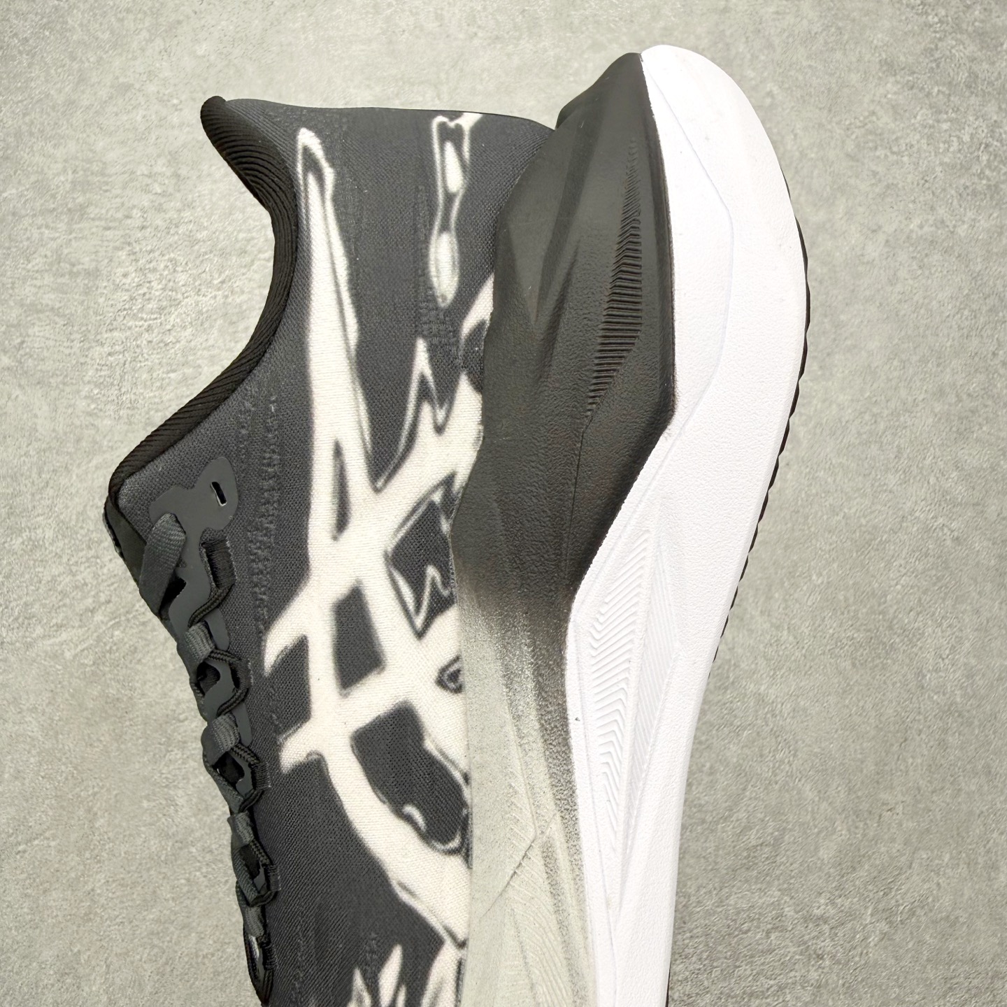 ASICS SUPERBLAST 3 舒适贴合回弹透气减震支撑跑步鞋 男女同款 Superblast 3