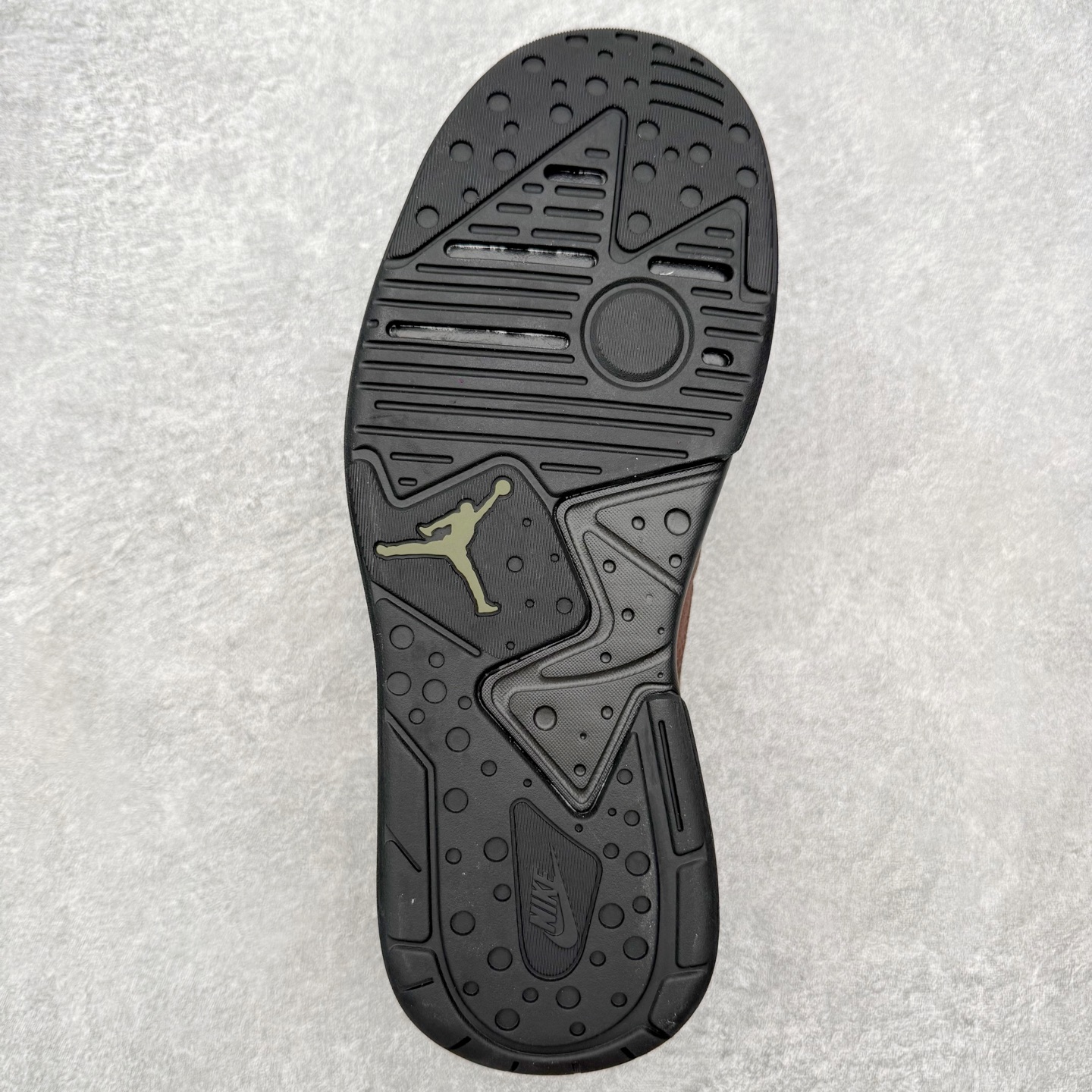 Jordan CMFT Era 时尚舒适 耐磨 低帮 复古篮球鞋 实拍调校N版已经零色差零失真 百分百还