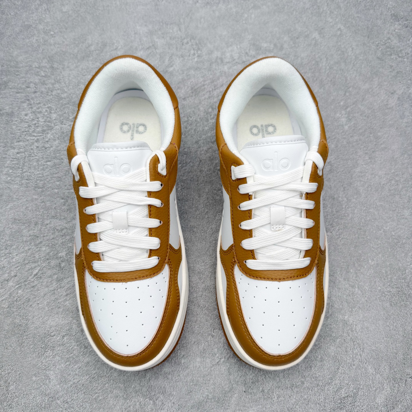 Alo yoga 易梦玲 Jisoo智秀 等多位明星同款上脚 主打各大平台外贸主推大厂采购原材料多处细节