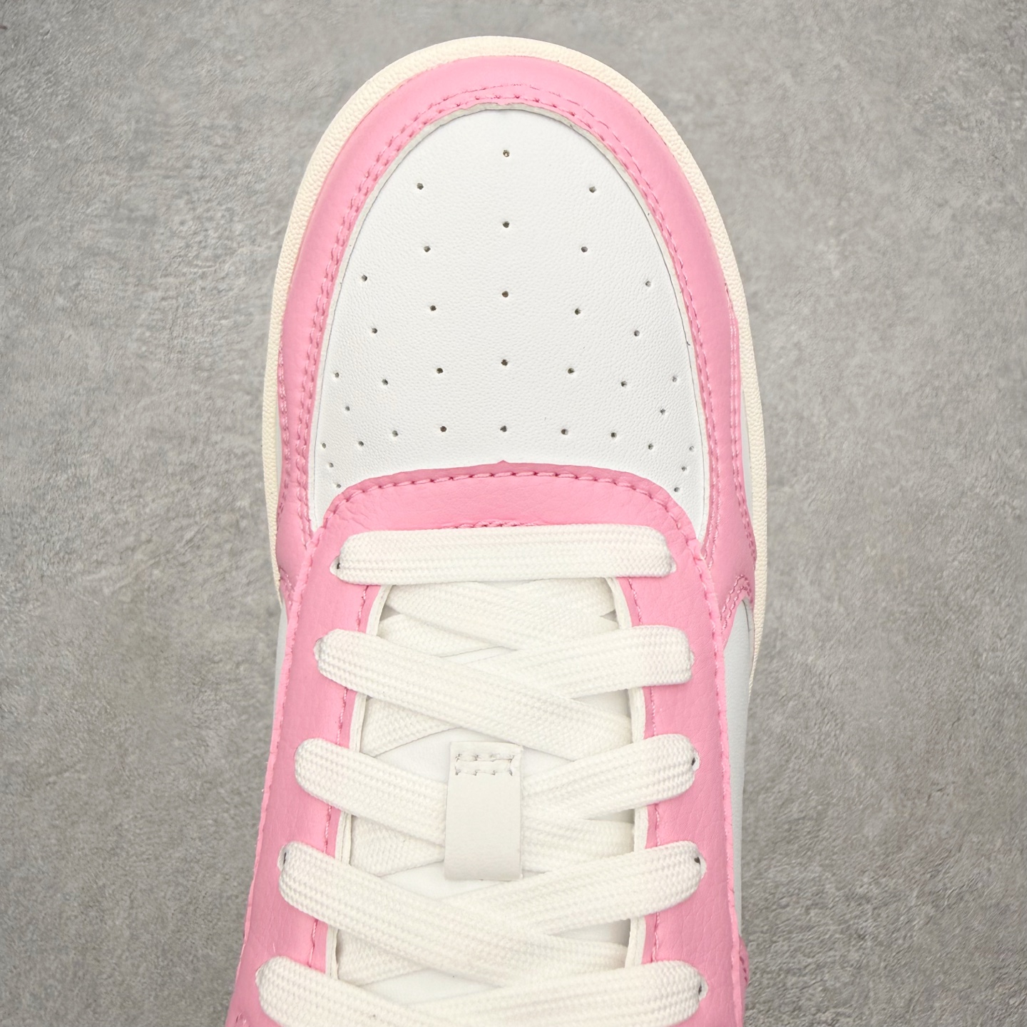 Alo yoga 易梦玲 Jisoo智秀 等多位明星同款上脚 主打各大平台外贸主推大厂采购原材料多处细节