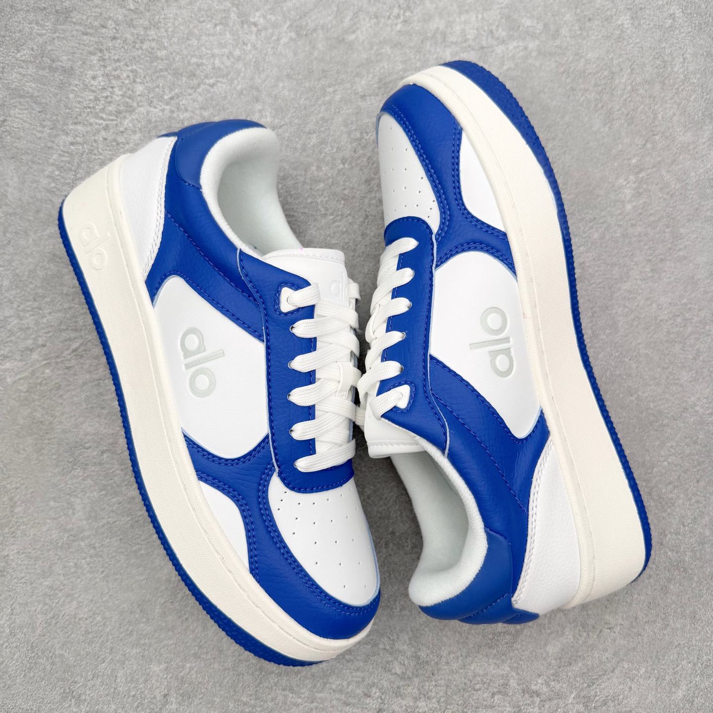 Alo yoga 易梦玲 Jisoo智秀 等多位明星同款上脚 主打各大平台外贸主推大厂采购原材料多处细节