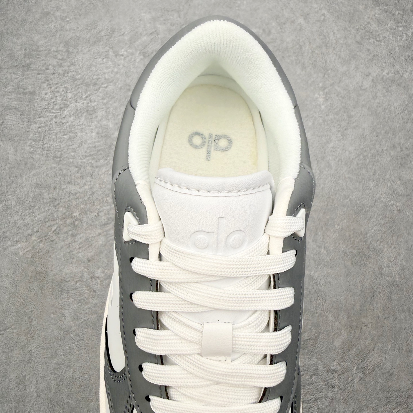 Alo yoga 易梦玲 Jisoo智秀 等多位明星同款上脚 主打各大平台外贸主推大厂采购原材料多处细节