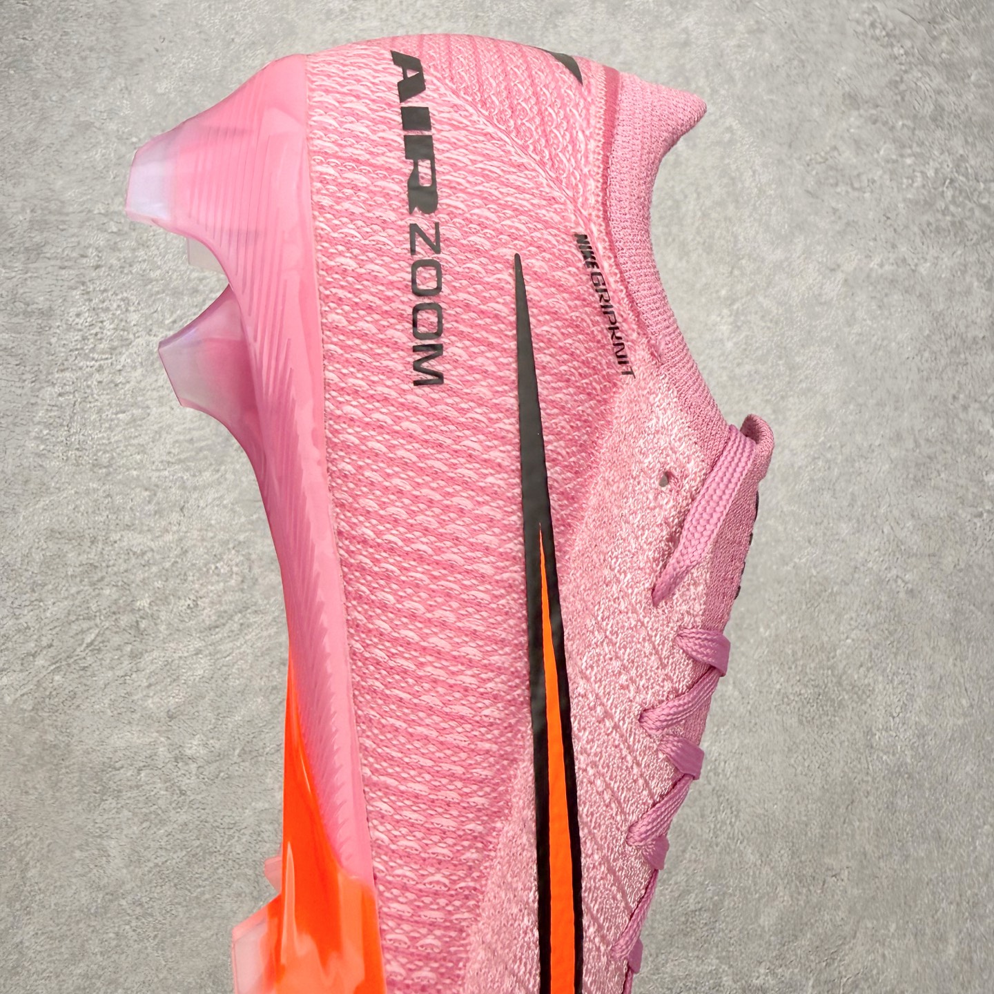 图片[6]-NK Mercurial Vapor Elite 刺客系列实战足球鞋 原代工厂出品 全进口机台生产设备 百分百采用优质原材料 严格按照工艺流程生产 确保每一双鞋都符合原厂标准 确保与原版无二 打造最纯粹的实战体验 高端的东西 品质全在细节里 全网品质最强足球鞋 没有之一（支持高强度实战）尺码：35 36 36.5 37.5 38 38.5 39 40 40.5 41 42 42.5 43 44 44.5 45-选品中心