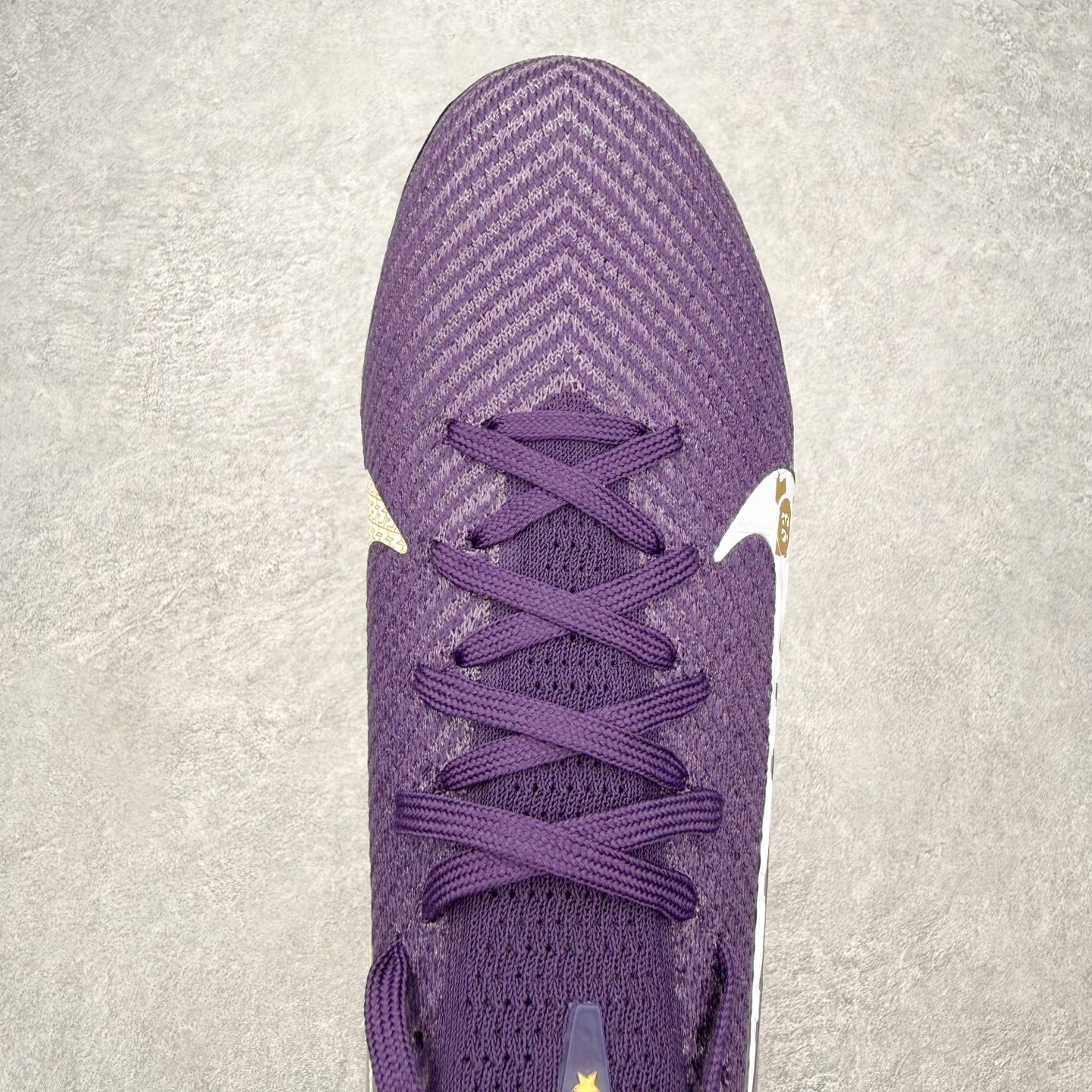图片[4]-NK Mercurial Vapor Elite 刺客系列实战足球鞋 原代工厂出品 全进口机台生产设备 百分百采用优质原材料 严格按照工艺流程生产 确保每一双鞋都符合原厂标准 确保与原版无二 打造最纯粹的实战体验 高端的东西 品质全在细节里 全网品质最强足球鞋 没有之一（支持高强度实战）尺码：35 36 36.5 37.5 38 38.5 39 40 40.5 41 42 42.5 43 44 44.5 45-选品中心