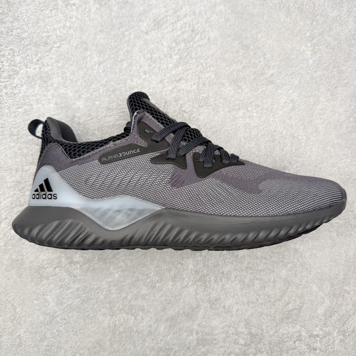 AD AlphaBounce HPC AMS 3M反光 阿尔法三代Bouncetm中底与Forged Mesh 热融合多层绒布的结合 外加马牌大底 原盒市售最高版本 附带官方防水袋 尺码：36 36.5 37.5 38 38.5 39 40 40.5 41 42 42.5 43 44 45-选品中心