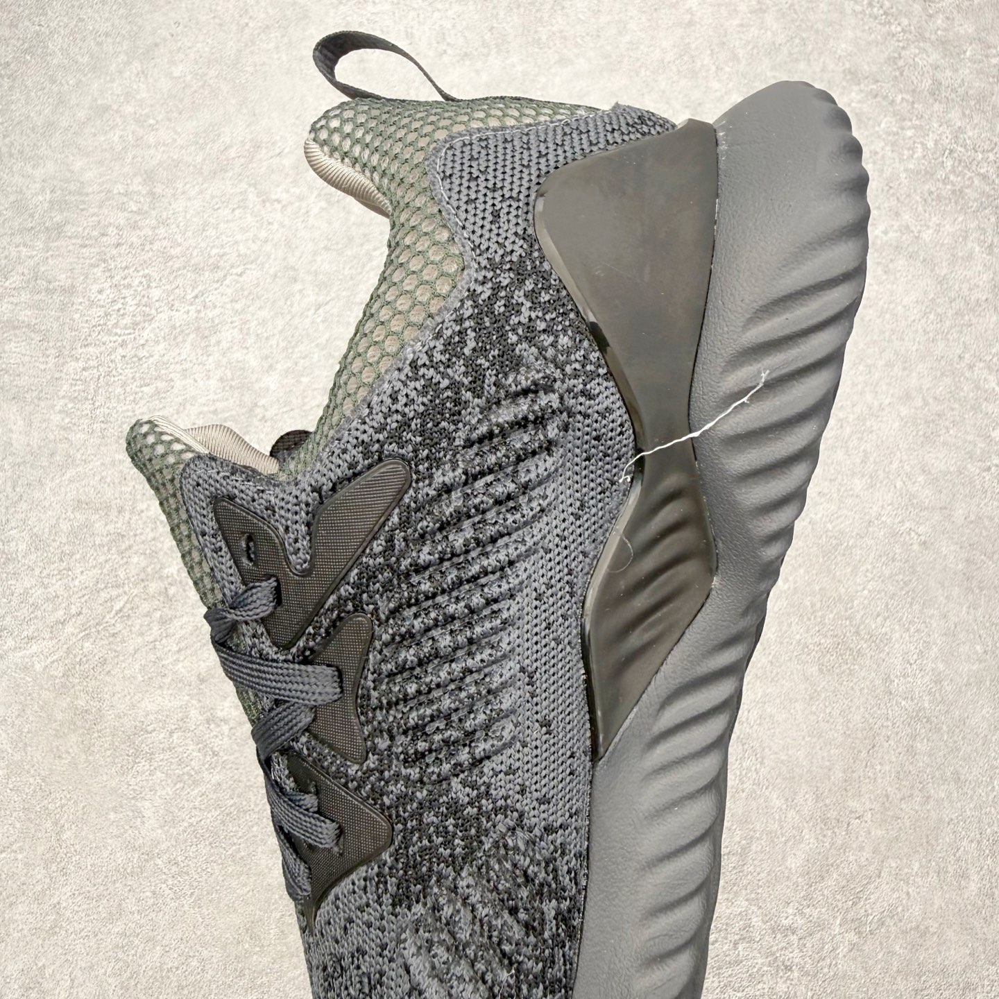 图片[7]-AD AlphaBounce HPC AMS 3M反光 阿尔法三代Bouncetm中底与Forged Mesh 热融合多层绒布的结合 外加马牌大底 原盒市售最高版本 附带官方防水袋 尺码：36 36.5 37.5 38 38.5 39 40 40.5 41 42 42.5 43 44 45-选品中心