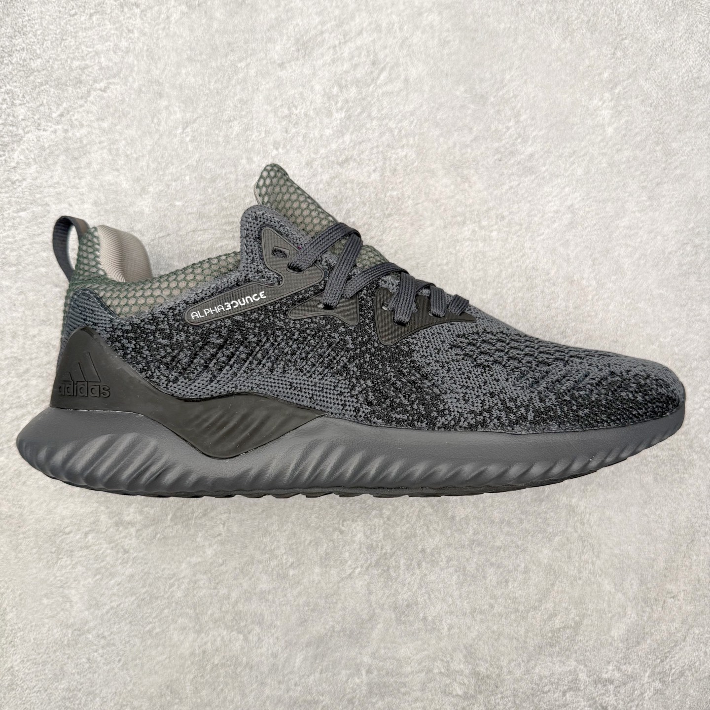 图片[11]-AD AlphaBounce HPC AMS 3M反光 阿尔法三代Bouncetm中底与Forged Mesh 热融合多层绒布的结合 外加马牌大底 原盒市售最高版本 附带官方防水袋 尺码：36 36.5 37.5 38 38.5 39 40 40.5 41 42 42.5 43 44 45-选品中心