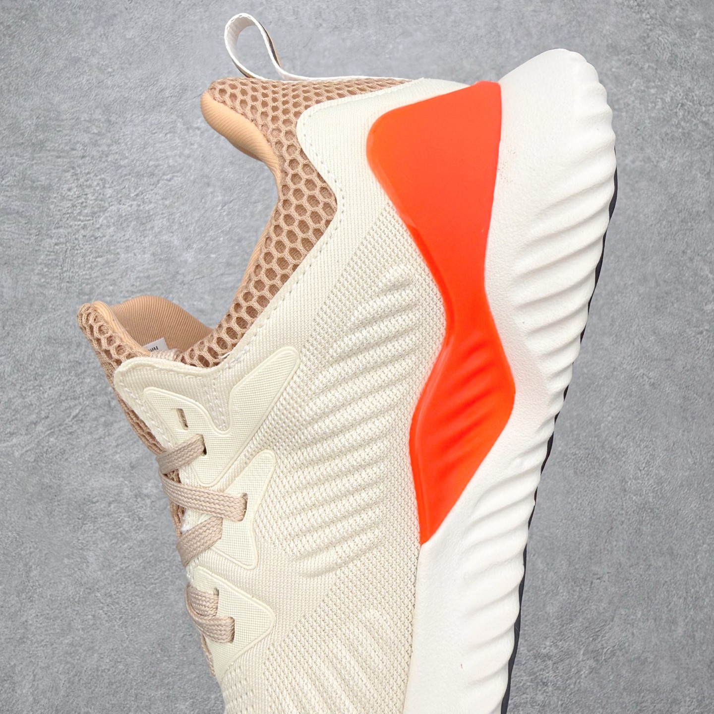 图片[7]-AD AlphaBounce HPC AMS 3M反光 阿尔法三代Bouncetm中底与Forged Mesh 热融合多层绒布的结合 外加马牌大底 原盒市售最高版本 附带官方防水袋 尺码：36 36.5 37.5 38 38.5 39 40 40.5 41 42 42.5 43 44 45-选品中心