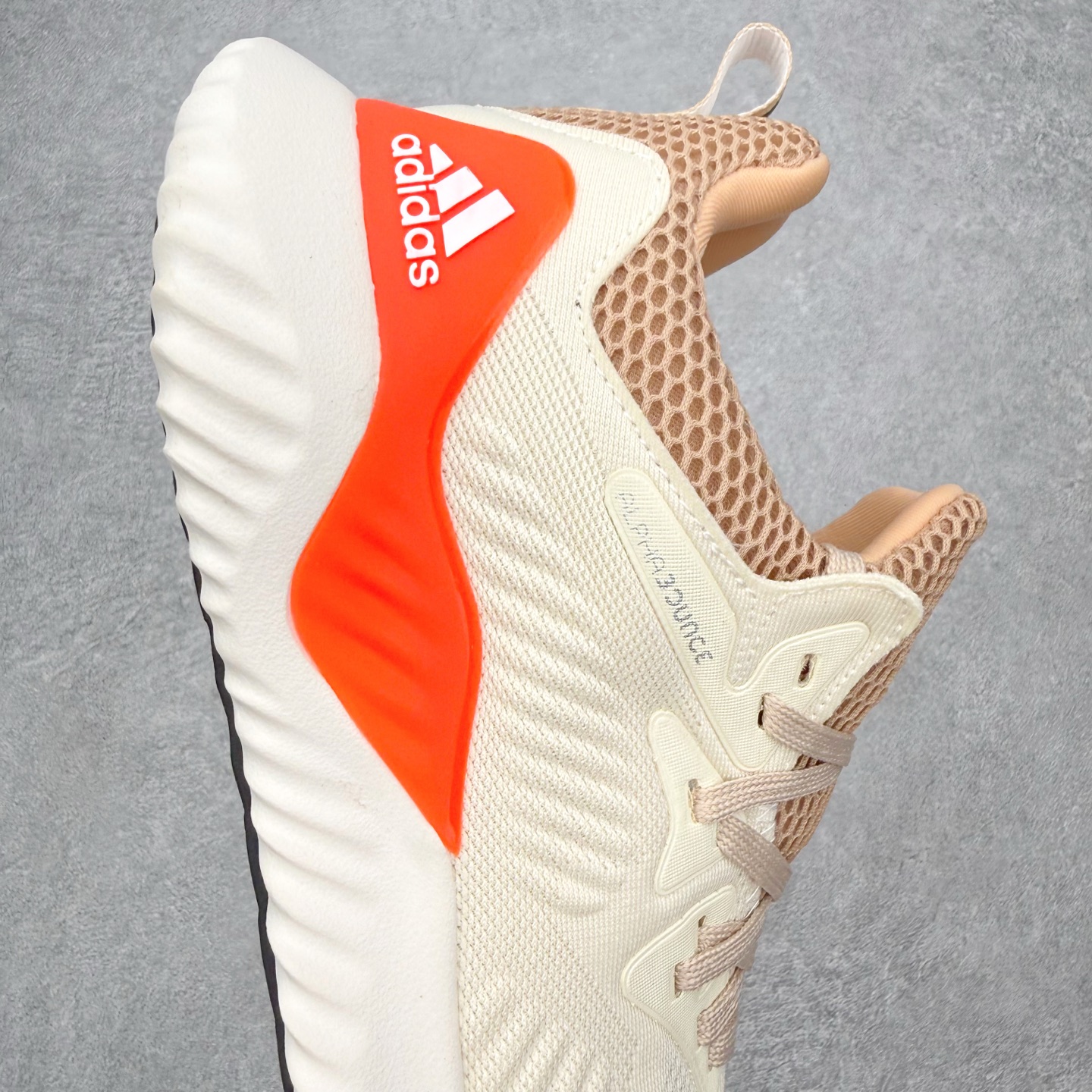 图片[6]-AD AlphaBounce HPC AMS 3M反光 阿尔法三代Bouncetm中底与Forged Mesh 热融合多层绒布的结合 外加马牌大底 原盒市售最高版本 附带官方防水袋 尺码：36 36.5 37.5 38 38.5 39 40 40.5 41 42 42.5 43 44 45-选品中心