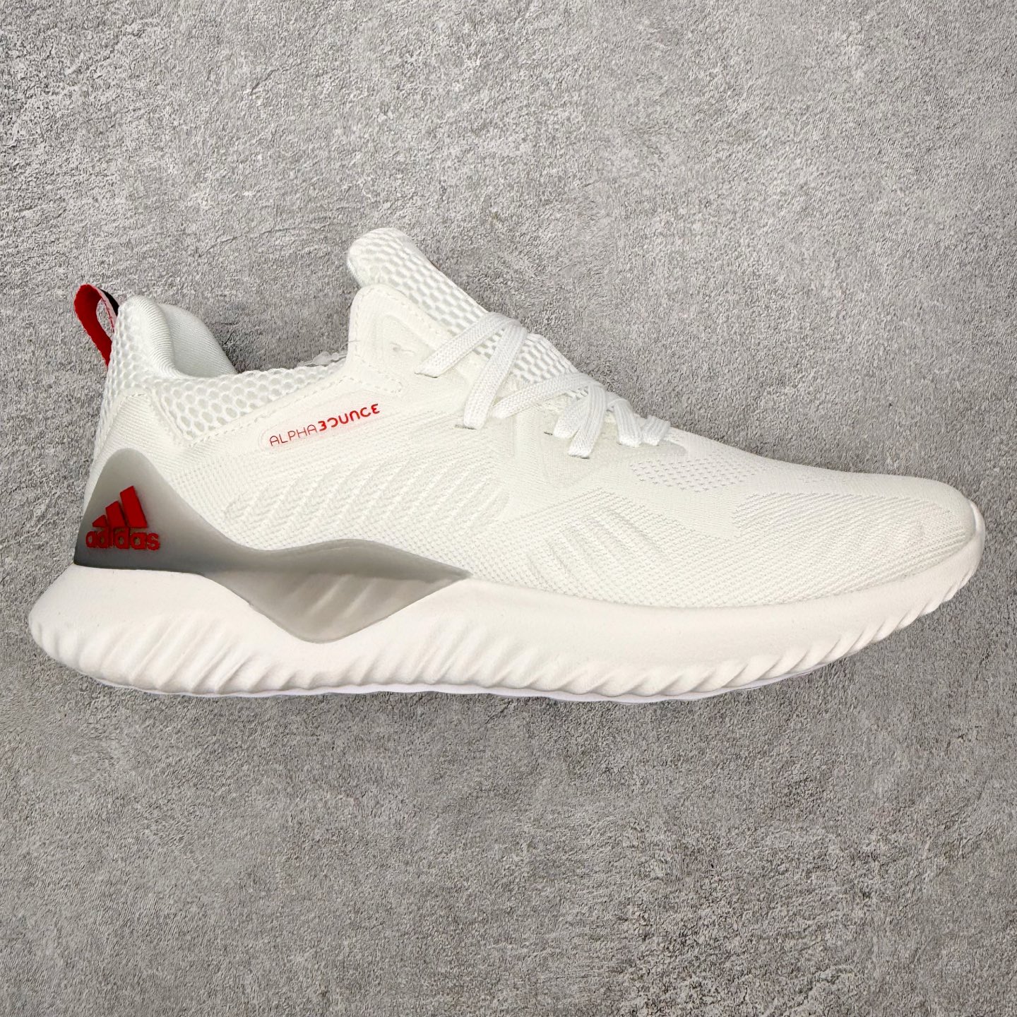 图片[9]-AD AlphaBounce HPC AMS 3M反光 阿尔法三代Bouncetm中底与Forged Mesh 热融合多层绒布的结合 外加马牌大底 原盒市售最高版本 附带官方防水袋 尺码：36 36.5 37.5 38 38.5 39 40 40.5 41 42 42.5 43 44 45-选品中心