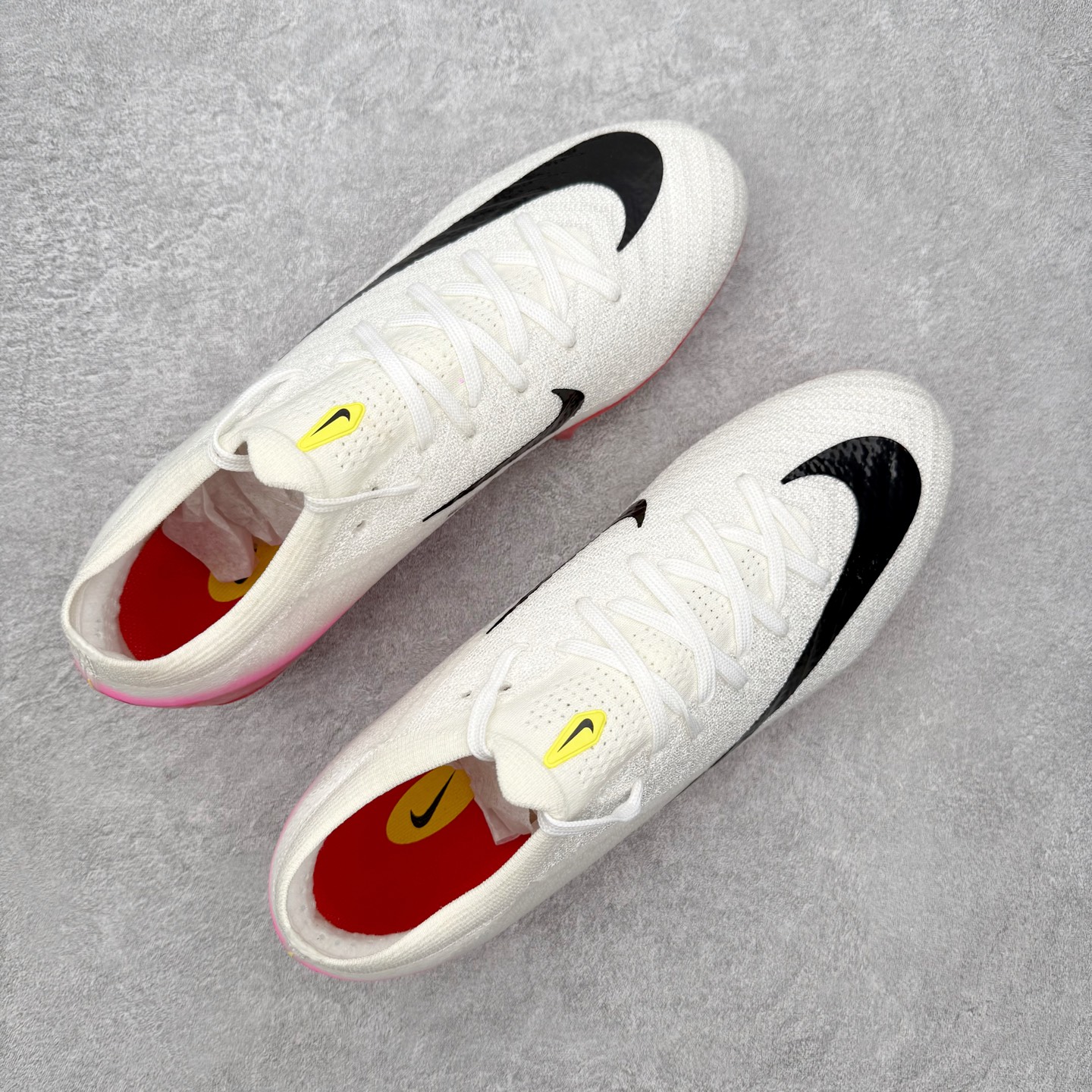 图片[3]-NK Mercurial Vapor Elite 刺客系列实战足球鞋 原代工厂出品 全进口机台生产设备 百分百采用优质原材料 严格按照工艺流程生产 确保每一双鞋都符合原厂标准 确保与原版无二 打造最纯粹的实战体验 高端的东西 品质全在细节里 全网品质最强足球鞋 没有之一（支持高强度实战）尺码：35 36 36.5 37.5 38 38.5 39 40 40.5 41 42 42.5 43 44 44.5 45-选品中心