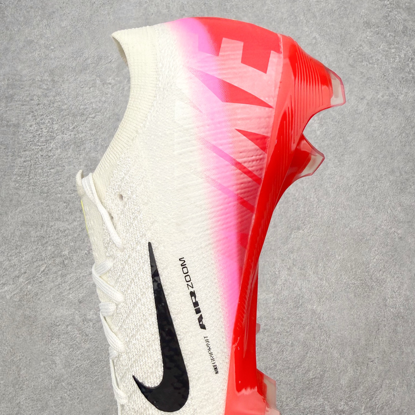 图片[7]-NK Mercurial Vapor Elite 刺客系列实战足球鞋 原代工厂出品 全进口机台生产设备 百分百采用优质原材料 严格按照工艺流程生产 确保每一双鞋都符合原厂标准 确保与原版无二 打造最纯粹的实战体验 高端的东西 品质全在细节里 全网品质最强足球鞋 没有之一（支持高强度实战）尺码：35 36 36.5 37.5 38 38.5 39 40 40.5 41 42 42.5 43 44 44.5 45-选品中心