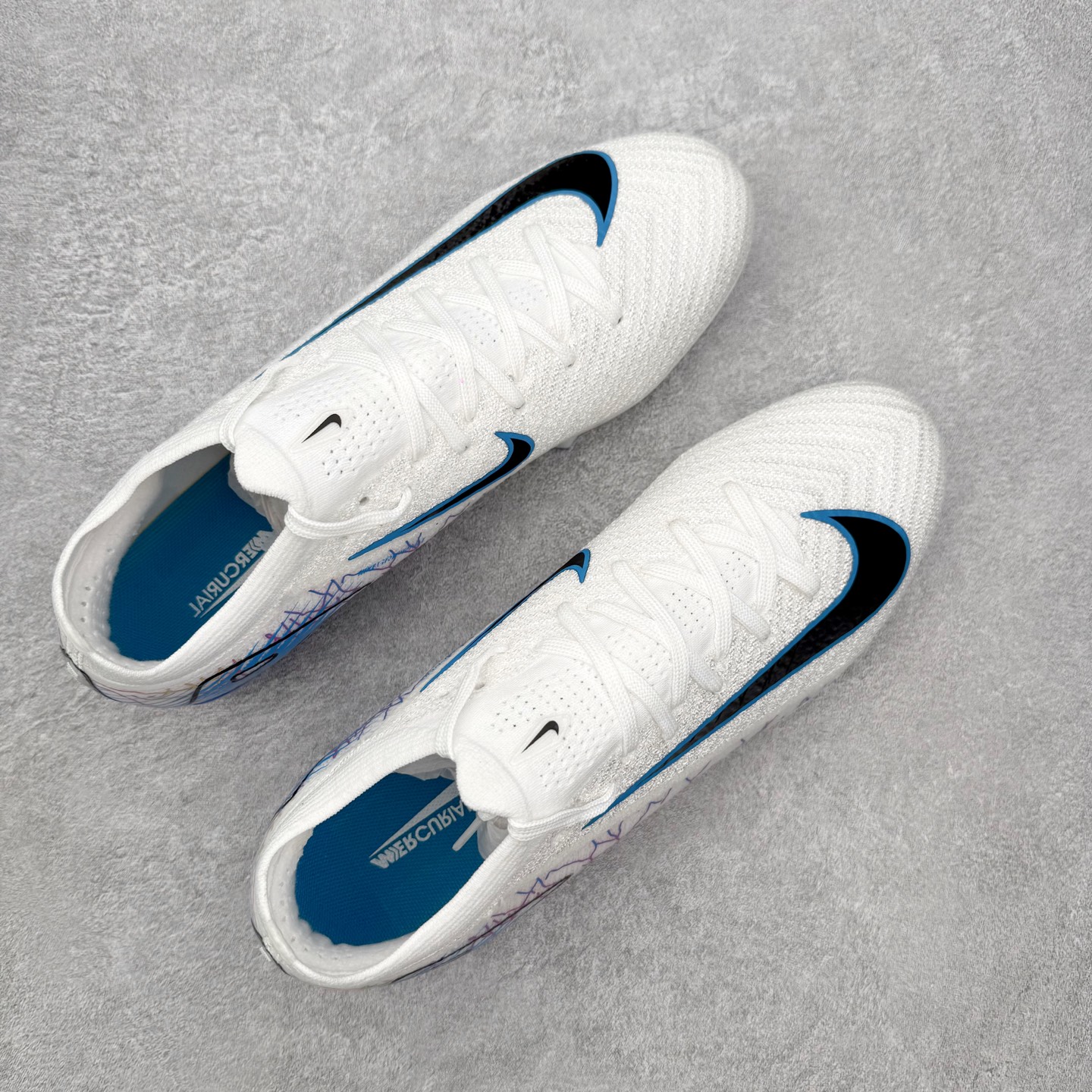 图片[3]-NK Mercurial Vapor Elite 刺客系列实战足球鞋 原代工厂出品 全进口机台生产设备 百分百采用优质原材料 严格按照工艺流程生产 确保每一双鞋都符合原厂标准 确保与原版无二 打造最纯粹的实战体验 高端的东西 品质全在细节里 全网品质最强足球鞋 没有之一（支持高强度实战）尺码：35 36 36.5 37.5 38 38.5 39 40 40.5 41 42 42.5 43 44 44.5 45-选品中心