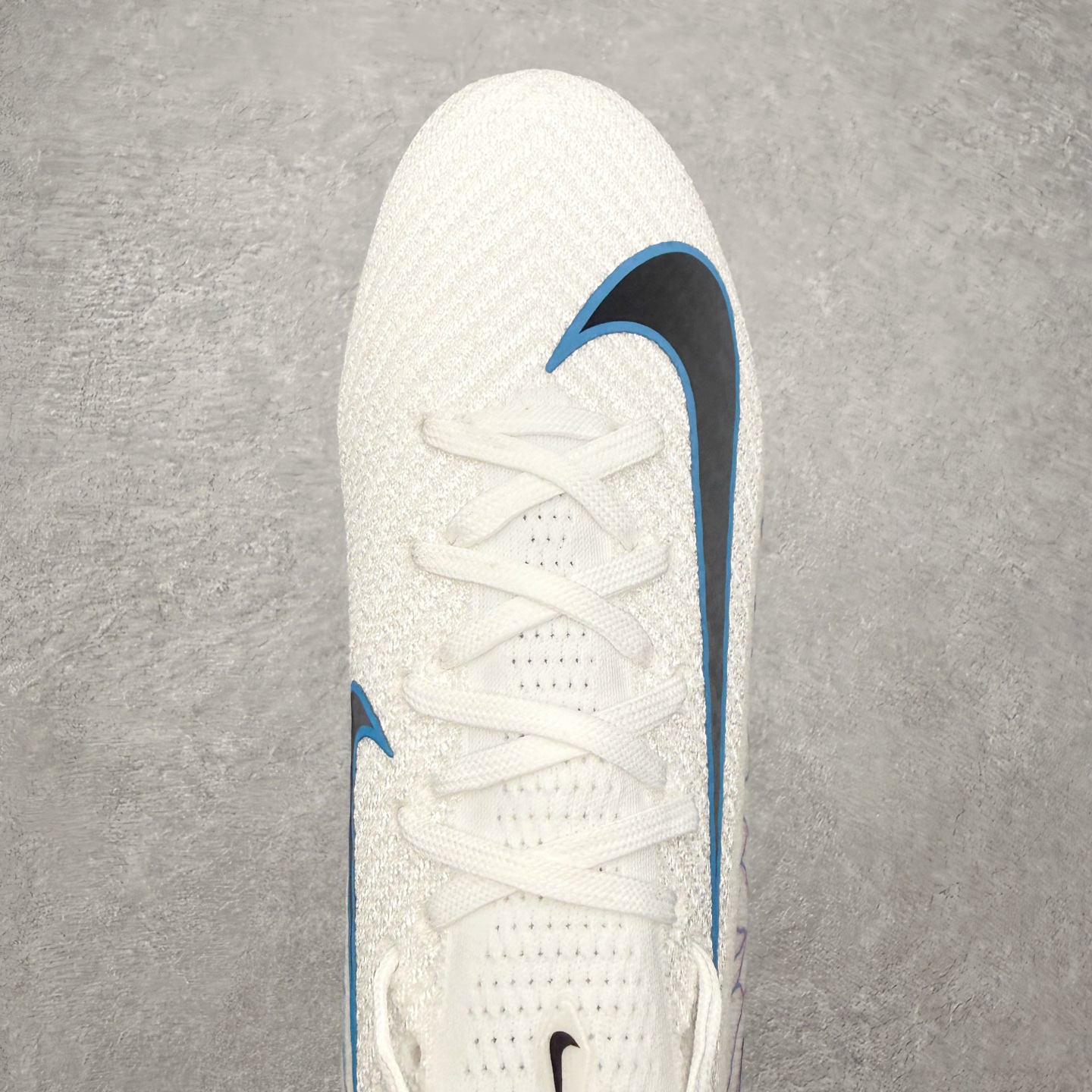 图片[4]-NK Mercurial Vapor Elite 刺客系列实战足球鞋 原代工厂出品 全进口机台生产设备 百分百采用优质原材料 严格按照工艺流程生产 确保每一双鞋都符合原厂标准 确保与原版无二 打造最纯粹的实战体验 高端的东西 品质全在细节里 全网品质最强足球鞋 没有之一（支持高强度实战）尺码：35 36 36.5 37.5 38 38.5 39 40 40.5 41 42 42.5 43 44 44.5 45-选品中心