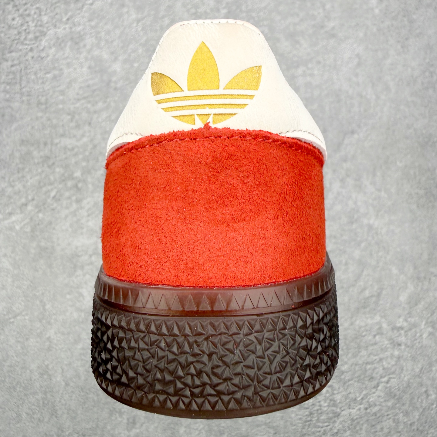 图片[8]-AD Originals Handball SPZL 手球运动员系列百搭休闲运动板鞋 KJ6299 这款来自阿迪达斯的这款HANDBALL SPZL前身是一双手球运动鞋，这一次拿来复刻，所以鞋面的主要色彩选用了黑色， 鞋面外侧除了Spezial字母之外还有三叶草标志。Handball SPZL作为复古手球训练鞋与作为室内足球鞋的Samba有着异曲同工之处，但是质感更为出众的鞋身以及丰富的配色选择比起Samba来讲可以说是更胜一筹了！尺码：36 36⅔ 37⅓ 38 38⅔ 39⅓ 40 40⅔ 41⅓ 42 42⅔ 43⅓ 44 45-选品中心