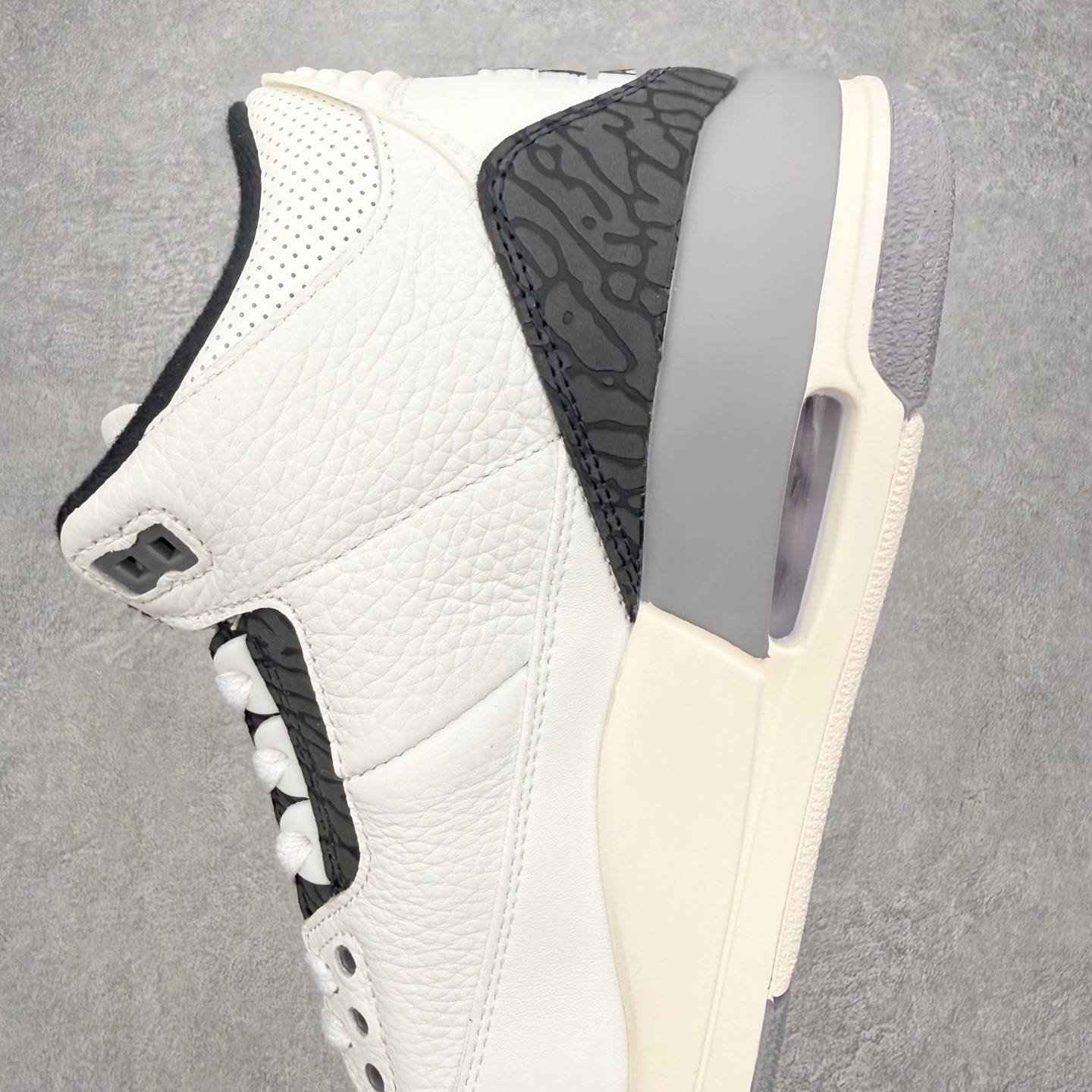 ＃莞产纯原福利‼️Air Jordan AJ3 Retro 系列 头层皮料加持 大厂出品 原纸板楦头开发