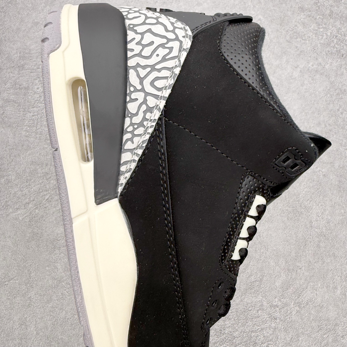 ＃莞产纯原福利‼️Air Jordan AJ3 Retro 系列 头层皮料加持 大厂出品 原纸板楦头开发