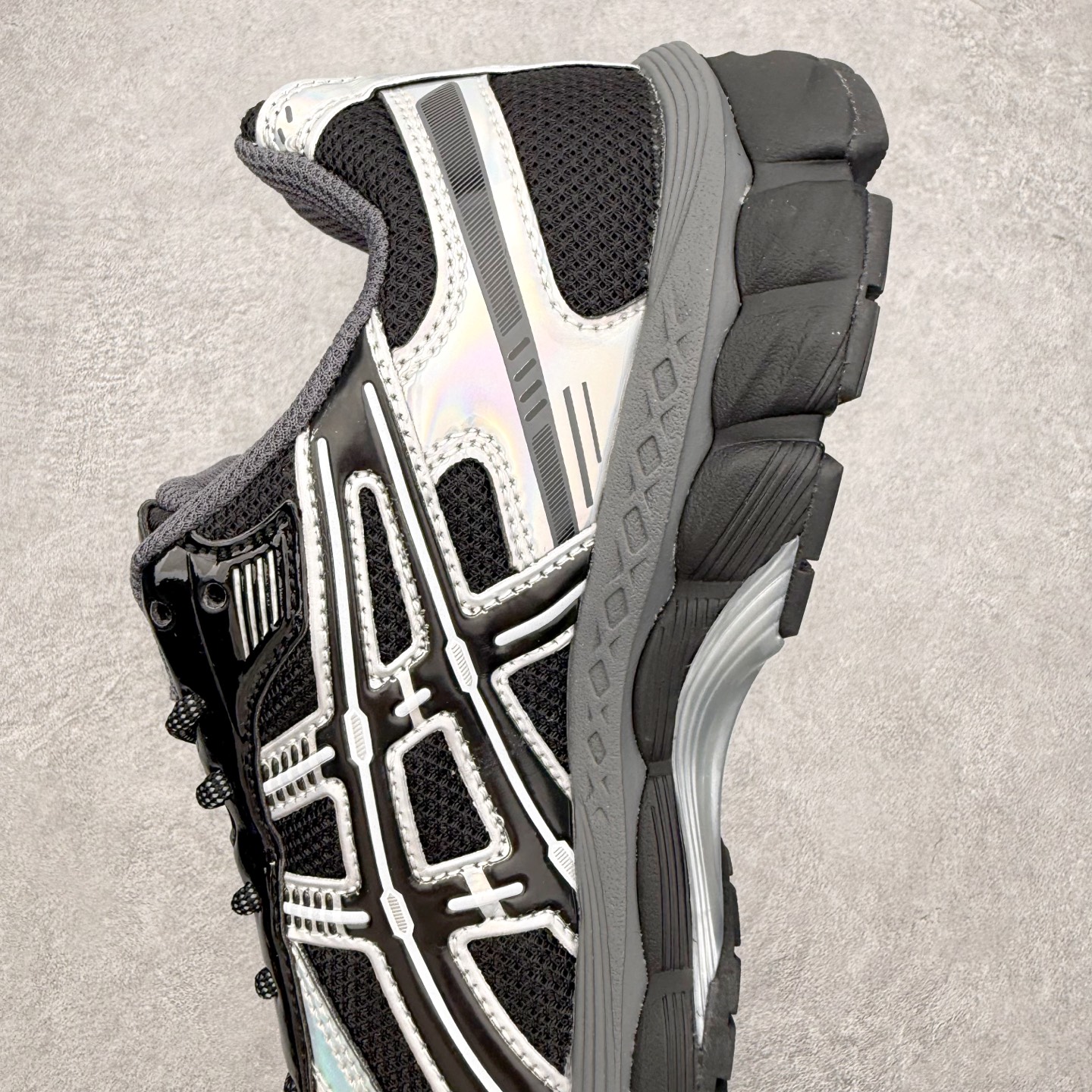 图片[7]-Asics Gel Kayano 12.1 亚瑟士卡亚诺12.1代系列低帮轻量缓震休闲运动跑步鞋 采用环保太空合成革配合透气网眼布鞋面材质 中底3D可视GEL缓震胶效果 升级EVA全新缓震中底部位科技组合耐磨橡胶外底片 尺码：36 37 37.5 38 39 39.5 40.5 41.5 42 42.5 43.5 44 44.5 45-选品中心