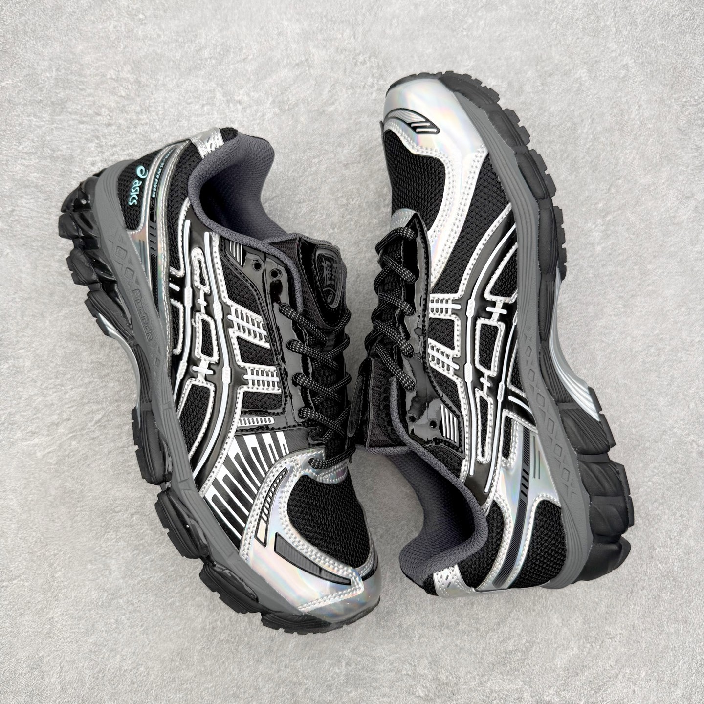 图片[3]-Asics Gel Kayano 12.1 亚瑟士卡亚诺12.1代系列低帮轻量缓震休闲运动跑步鞋 采用环保太空合成革配合透气网眼布鞋面材质 中底3D可视GEL缓震胶效果 升级EVA全新缓震中底部位科技组合耐磨橡胶外底片 尺码：36 37 37.5 38 39 39.5 40.5 41.5 42 42.5 43.5 44 44.5 45-选品中心