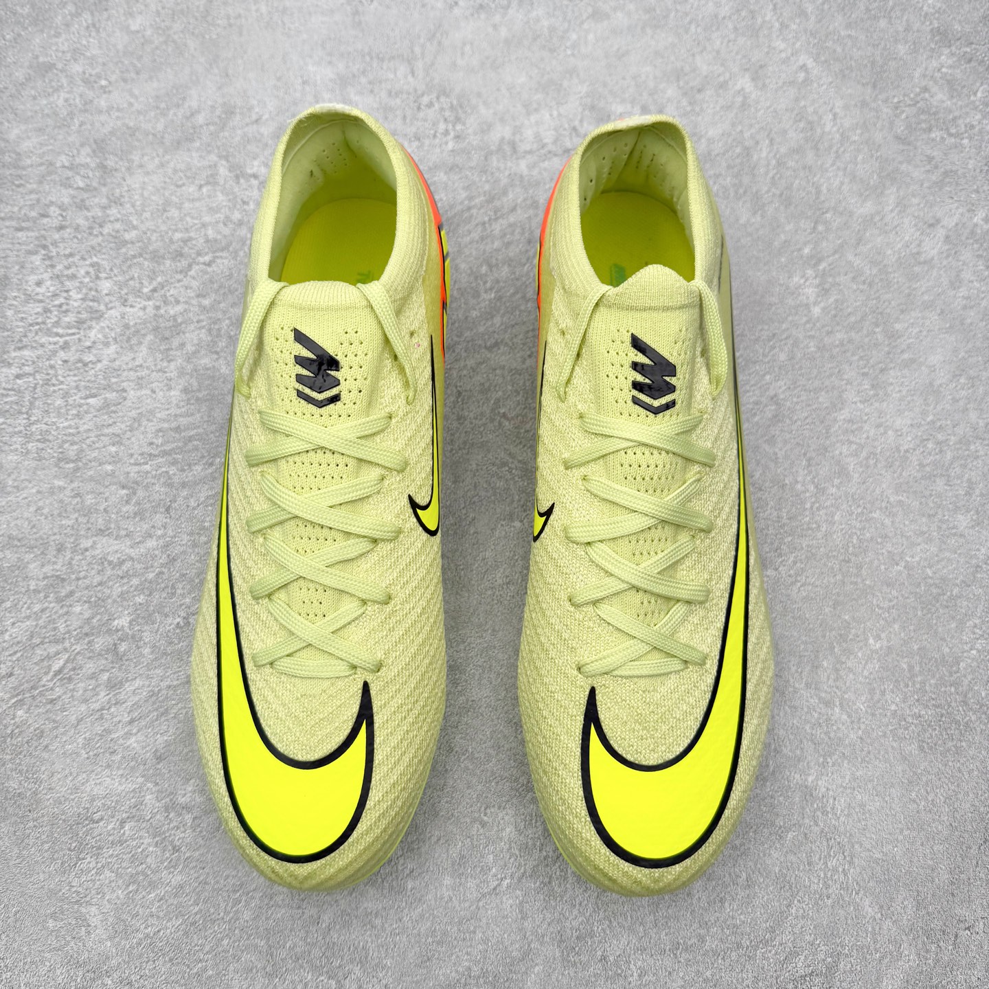 图片[2]-NK Mercurial Vapor Elite 刺客系列实战足球鞋 原代工厂出品 全进口机台生产设备 百分百采用优质原材料 严格按照工艺流程生产 确保每一双鞋都符合原厂标准 确保与原版无二 打造最纯粹的实战体验 高端的东西 品质全在细节里 全网品质最强足球鞋 没有之一（支持高强度实战）尺码：35 36 36.5 37.5 38 38.5 39 40 40.5 41 42 42.5 43 44 44.5 45-选品中心