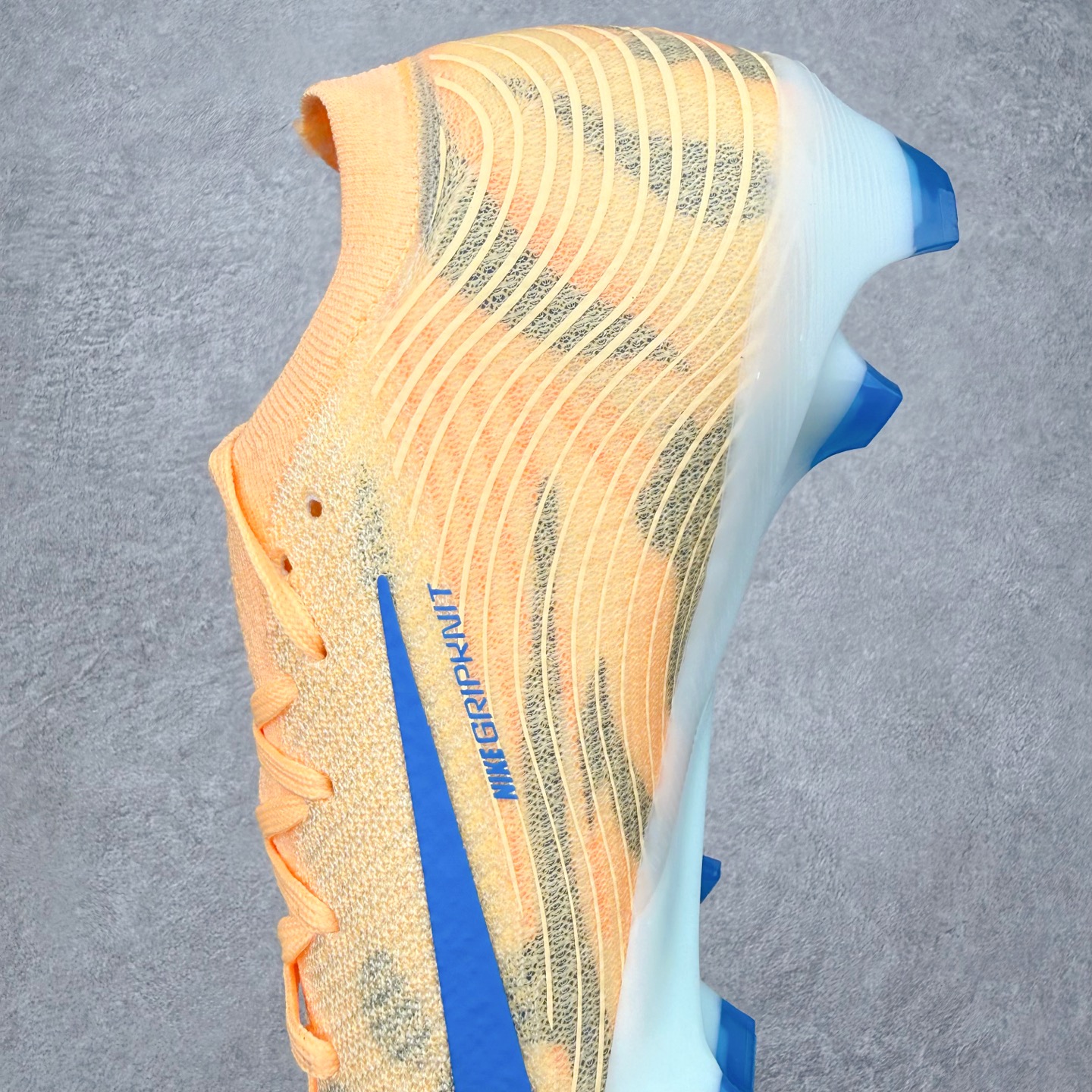 图片[7]-NK Mercurial Vapor Elite 刺客系列实战足球鞋 原代工厂出品 全进口机台生产设备 百分百采用优质原材料 严格按照工艺流程生产 确保每一双鞋都符合原厂标准 确保与原版无二 打造最纯粹的实战体验 高端的东西 品质全在细节里 全网品质最强足球鞋 没有之一（支持高强度实战）尺码：35 36 36.5 37.5 38 38.5 39 40 40.5 41 42 42.5 43 44 44.5 45-选品中心