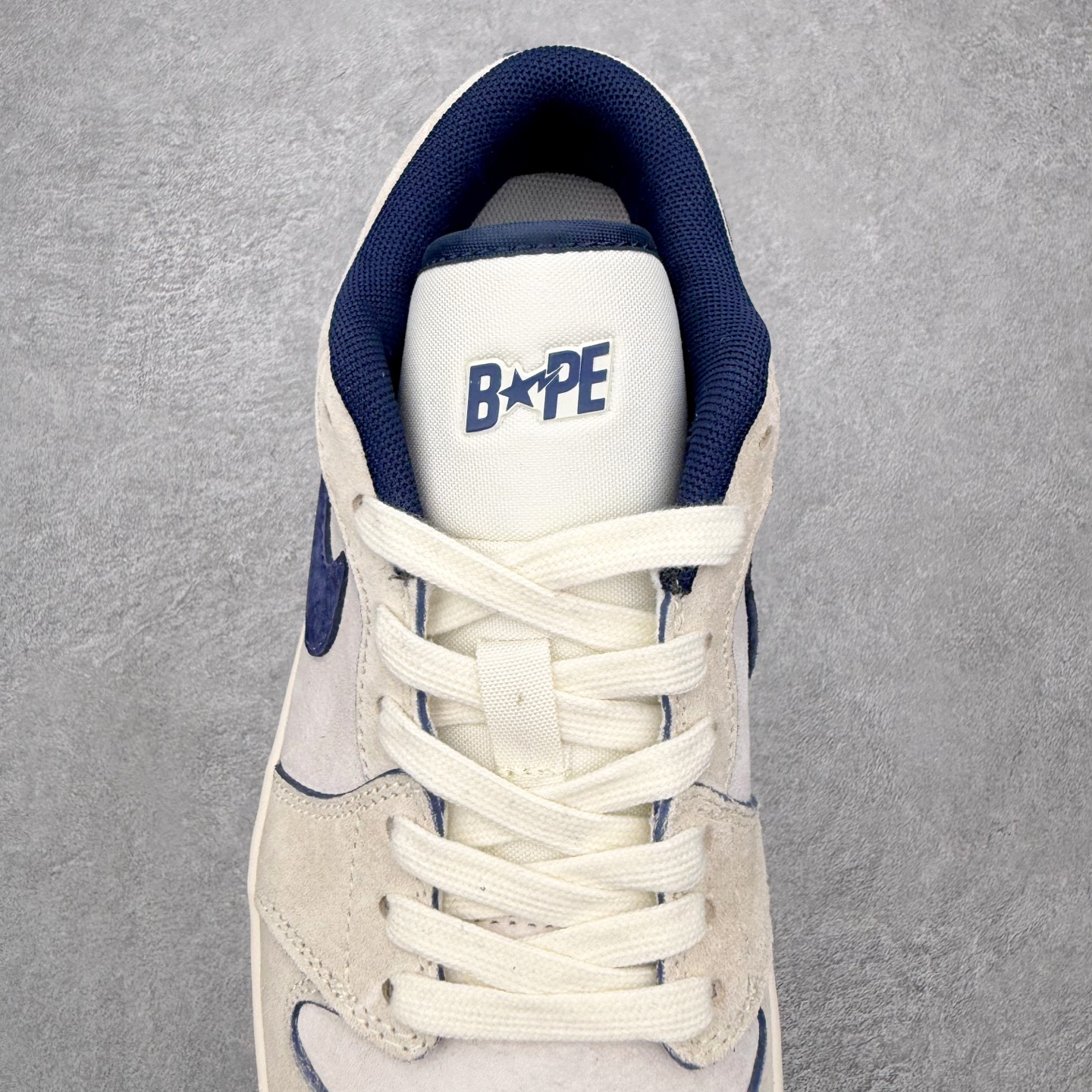 图片[5]-＃福利特价 Air Jordan AJ1 Low 低帮联名定制配色 原厂内置气垫魔块 A模大底 头层小牛皮 鞋舌AJ原厂专用牛津布+AJ专用反口珍珠布+原厂无杂质高弹内里海棉+特殊封边弹力鞋带 实拍调校N版已经零色差零失真 百分百还原实物色彩所见即所得 不存在货不对板色差等低级问题 选购参考实物拍摄 不混卖不参货 只用心做好货严格选品 承诺混一赔十 尺码：36 36.5 37.5 38 38.5 39 40 40.5 41 42 42.5 43 44 44.5 45-选品中心