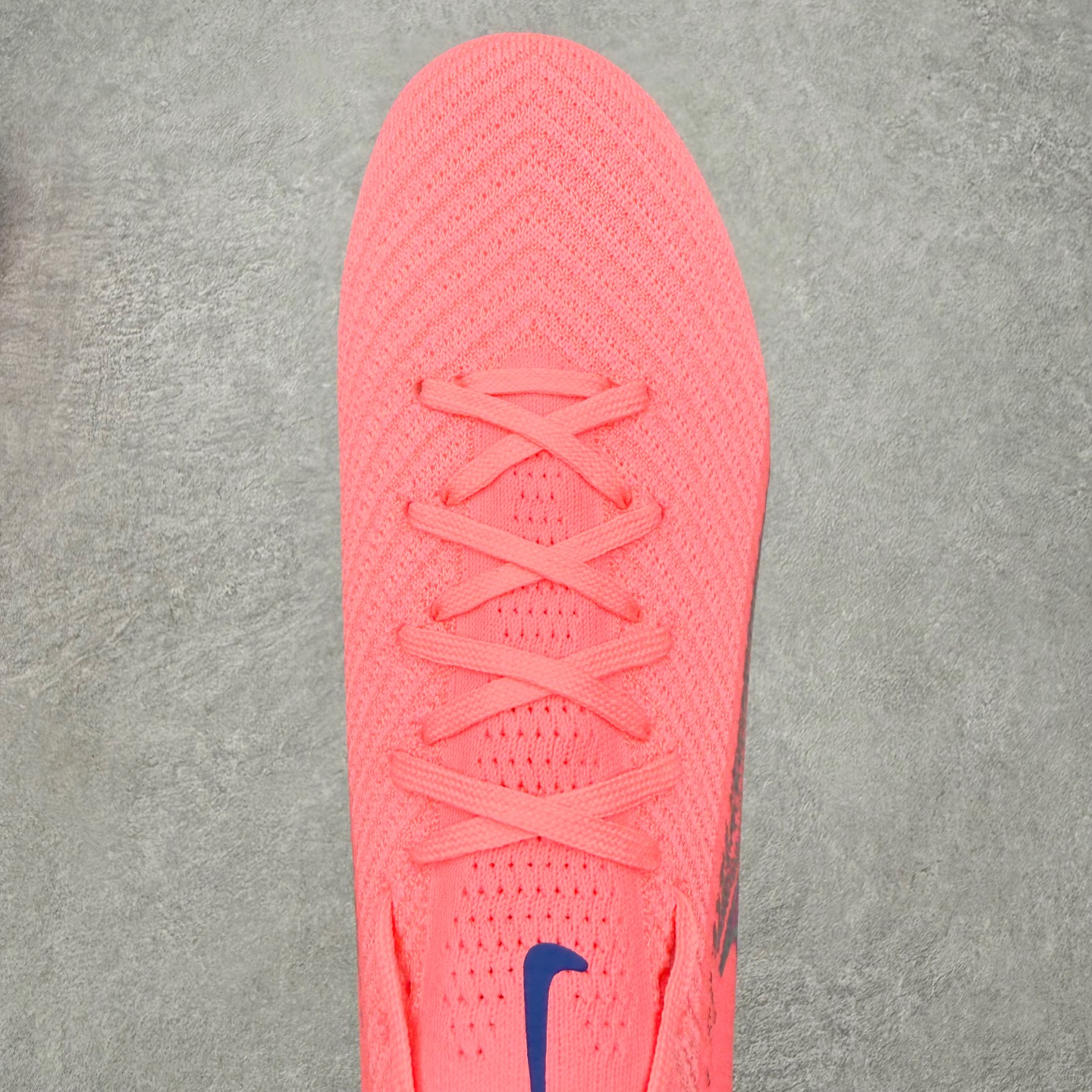 图片[4]-NK Mercurial Vapor Elite 刺客系列实战足球鞋 原代工厂出品 全进口机台生产设备 百分百采用优质原材料 严格按照工艺流程生产 确保每一双鞋都符合原厂标准 确保与原版无二 打造最纯粹的实战体验 高端的东西 品质全在细节里 全网品质最强足球鞋 没有之一（支持高强度实战）尺码：35 36 36.5 37.5 38 38.5 39 40 40.5 41 42 42.5 43 44 44.5 45-选品中心
