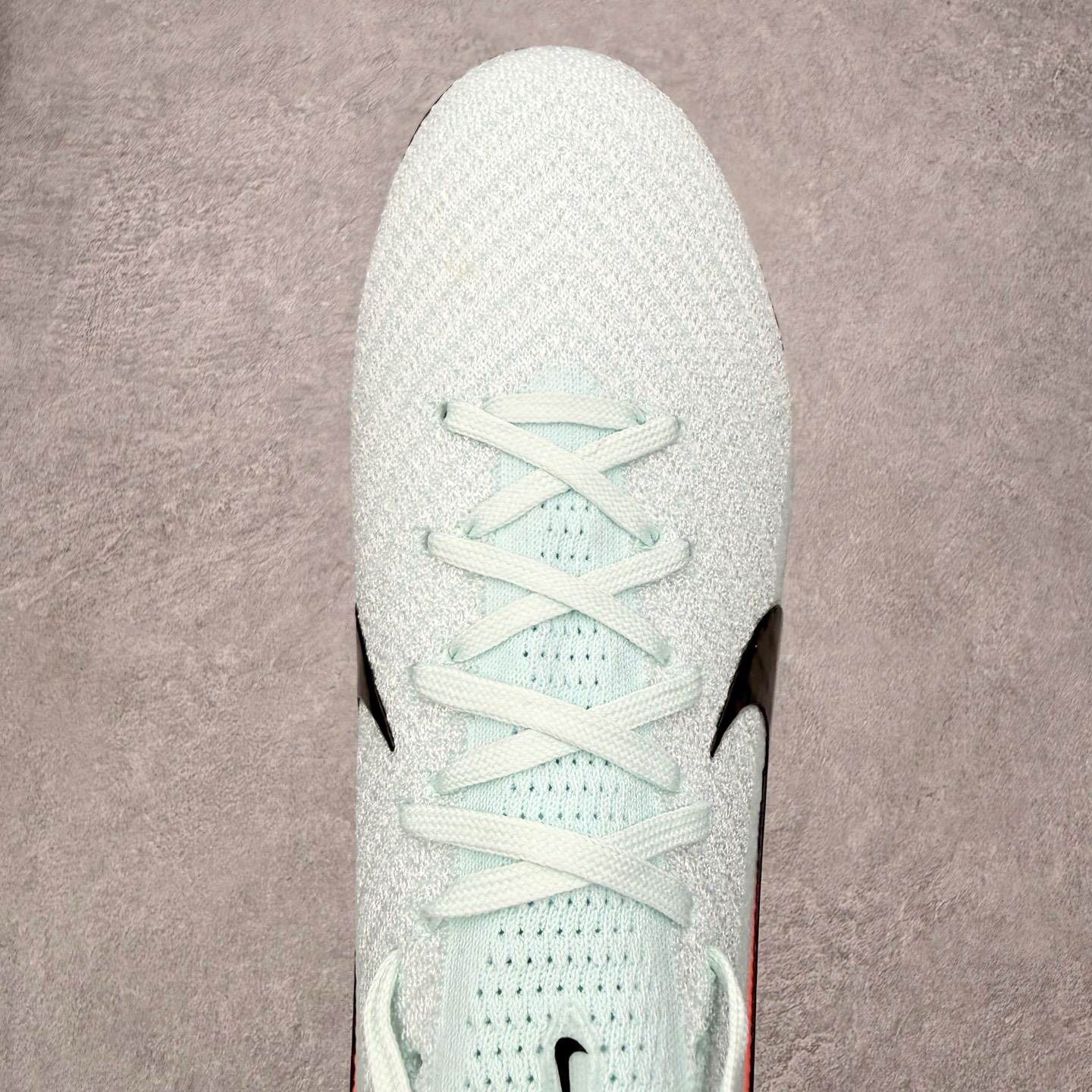 图片[4]-NK Mercurial Vapor Elite 刺客系列实战足球鞋 原代工厂出品 全进口机台生产设备 百分百采用优质原材料 严格按照工艺流程生产 确保每一双鞋都符合原厂标准 确保与原版无二 打造最纯粹的实战体验 高端的东西 品质全在细节里 全网品质最强足球鞋 没有之一（支持高强度实战）尺码：35 36 36.5 37.5 38 38.5 39 40 40.5 41 42 42.5 43 44 44.5 45-选品中心