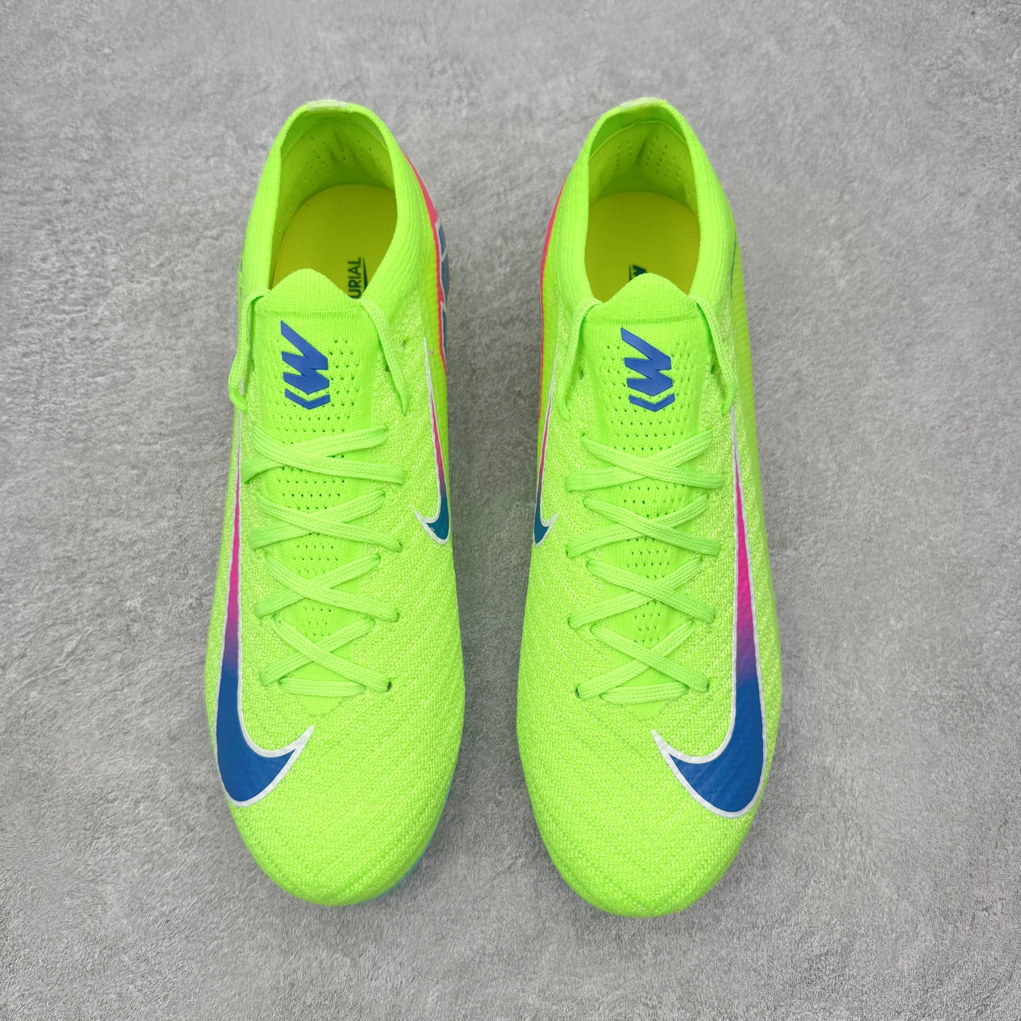 图片[2]-NK Mercurial Vapor Elite 刺客系列实战足球鞋 原代工厂出品 全进口机台生产设备 百分百采用优质原材料 严格按照工艺流程生产 确保每一双鞋都符合原厂标准 确保与原版无二 打造最纯粹的实战体验 高端的东西 品质全在细节里 全网品质最强足球鞋 没有之一（支持高强度实战）尺码：35 36 36.5 37.5 38 38.5 39 40 40.5 41 42 42.5 43 44 44.5 45-选品中心