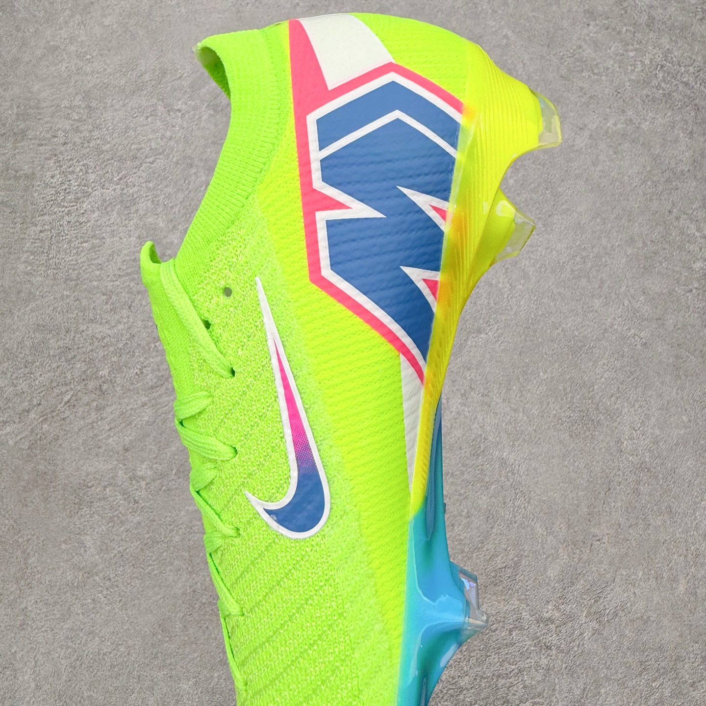 图片[7]-NK Mercurial Vapor Elite 刺客系列实战足球鞋 原代工厂出品 全进口机台生产设备 百分百采用优质原材料 严格按照工艺流程生产 确保每一双鞋都符合原厂标准 确保与原版无二 打造最纯粹的实战体验 高端的东西 品质全在细节里 全网品质最强足球鞋 没有之一（支持高强度实战）尺码：35 36 36.5 37.5 38 38.5 39 40 40.5 41 42 42.5 43 44 44.5 45-选品中心