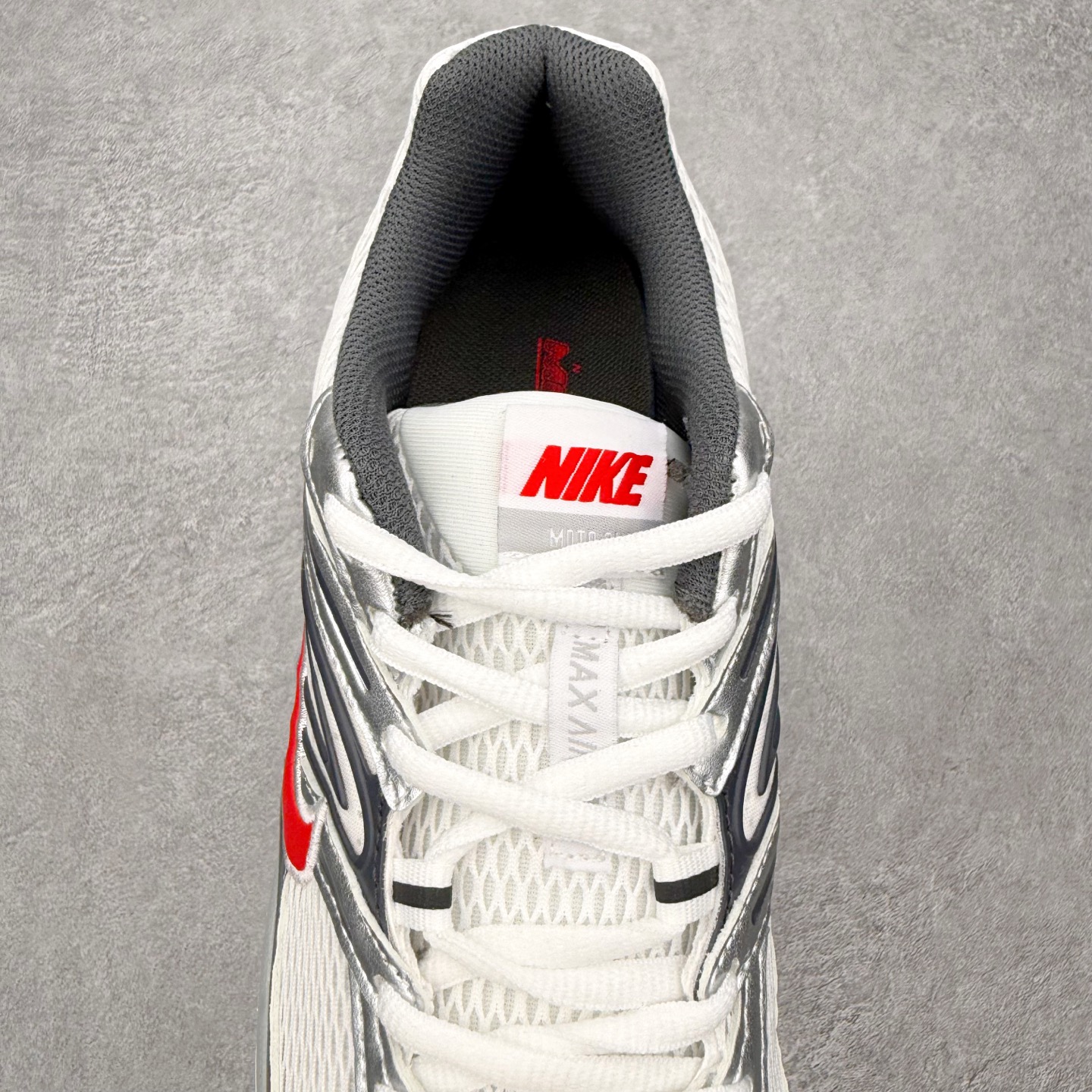 图片[5]-NK Air Max Moto 2K 舒适百搭耐磨 低帮跑步鞋 实拍调校N版已经零色差零失真 百分百还原实物色彩所见即所得 不存在货不对板色差等低级问题 选购参考实物拍摄 不混卖不参货 只用心做好货严格选品 承诺混一赔十 尺码：36 36.5 37.5 38 38.5 39 40 40.5 41 42 42.5 43 44 44.5 45-选品中心