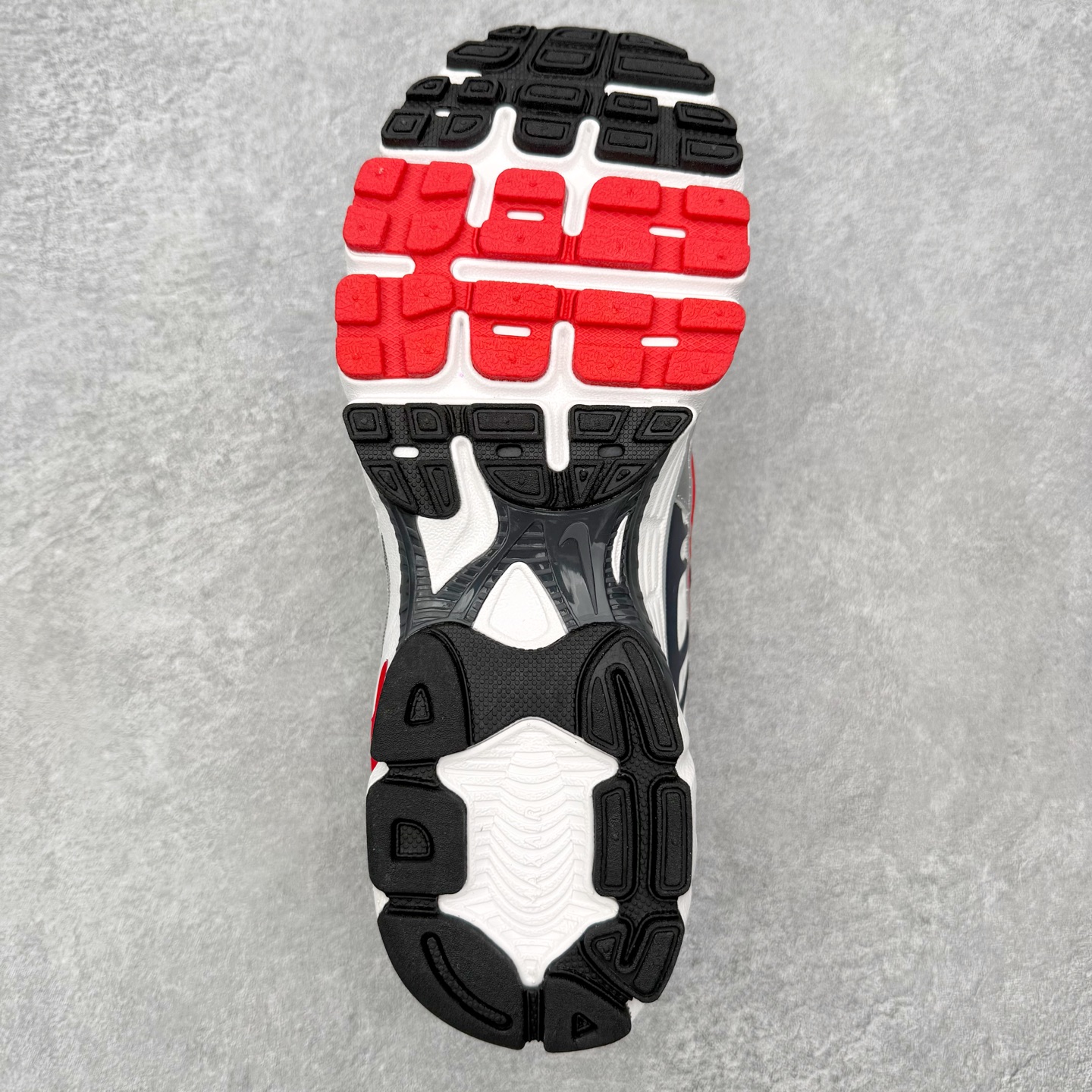 图片[9]-NK Air Max Moto 2K 舒适百搭耐磨 低帮跑步鞋 实拍调校N版已经零色差零失真 百分百还原实物色彩所见即所得 不存在货不对板色差等低级问题 选购参考实物拍摄 不混卖不参货 只用心做好货严格选品 承诺混一赔十 尺码：36 36.5 37.5 38 38.5 39 40 40.5 41 42 42.5 43 44 44.5 45-选品中心