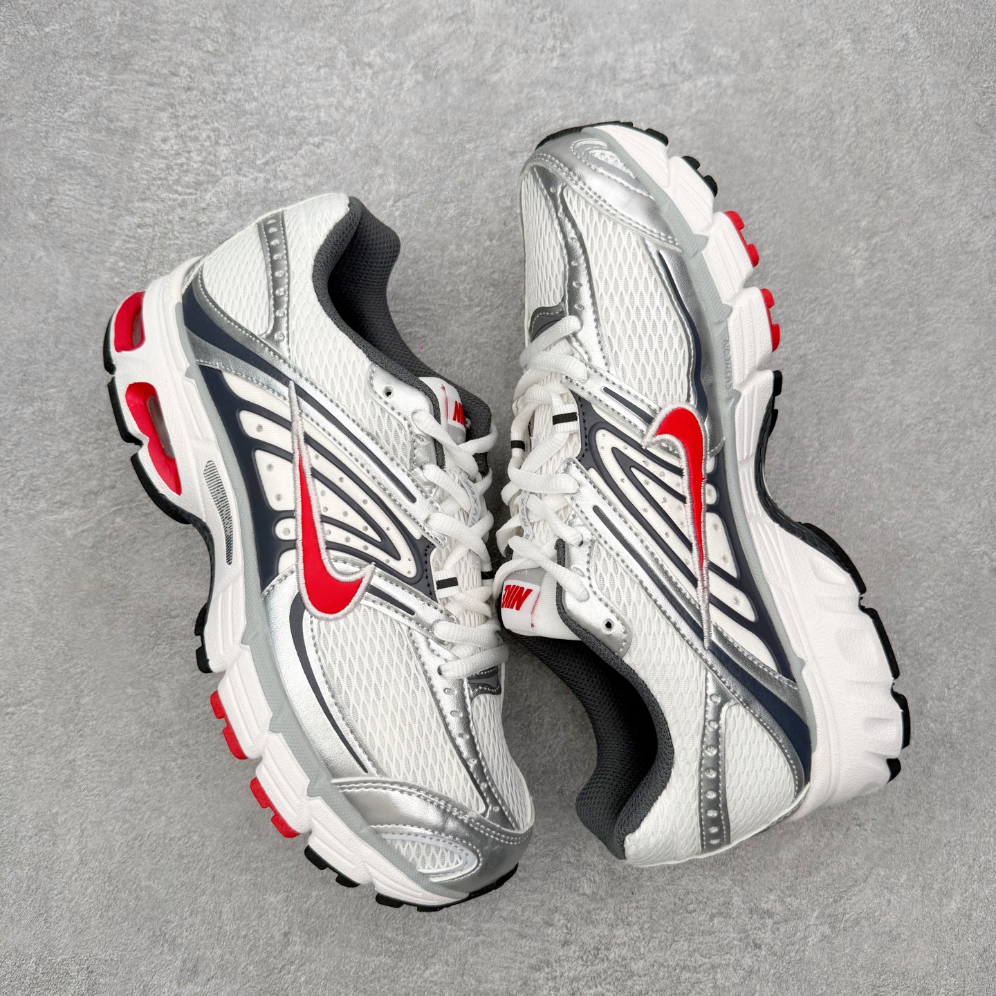 图片[3]-NK Air Max Moto 2K 舒适百搭耐磨 低帮跑步鞋 实拍调校N版已经零色差零失真 百分百还原实物色彩所见即所得 不存在货不对板色差等低级问题 选购参考实物拍摄 不混卖不参货 只用心做好货严格选品 承诺混一赔十 尺码：36 36.5 37.5 38 38.5 39 40 40.5 41 42 42.5 43 44 44.5 45-选品中心