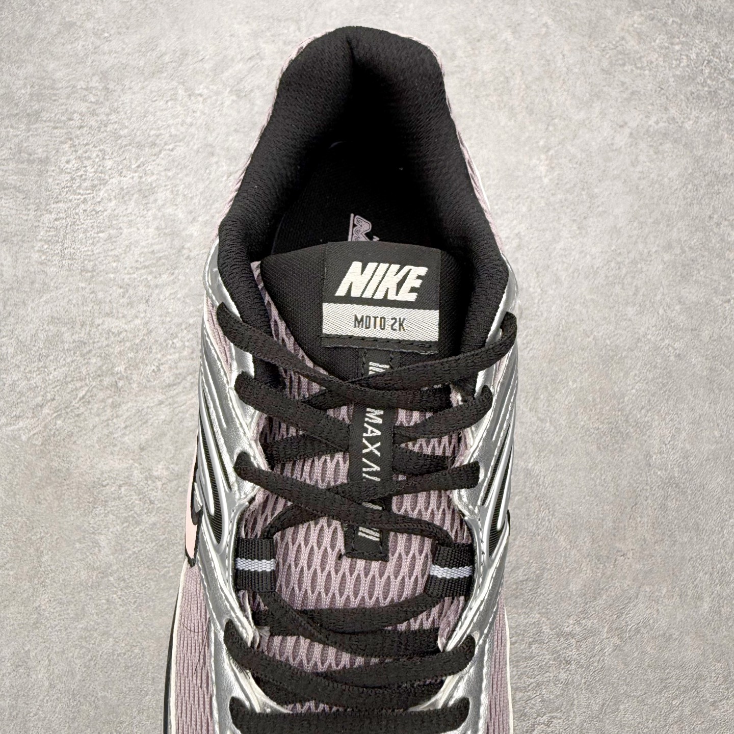 图片[5]-NK Air Max Moto 2K 舒适百搭耐磨 低帮跑步鞋 实拍调校N版已经零色差零失真 百分百还原实物色彩所见即所得 不存在货不对板色差等低级问题 选购参考实物拍摄 不混卖不参货 只用心做好货严格选品 承诺混一赔十 尺码：36 36.5 37.5 38 38.5 39 40 40.5 41 42 42.5 43 44 44.5 45-选品中心