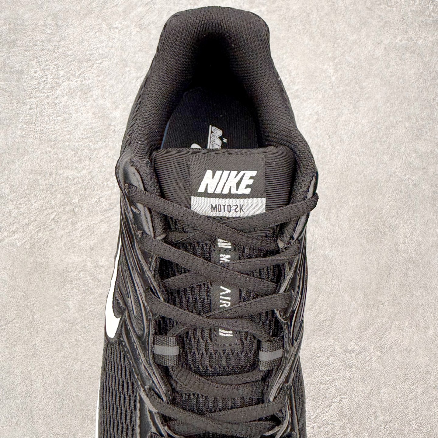 图片[5]-NK Air Max Moto 2K 舒适百搭耐磨 低帮跑步鞋 实拍调校N版已经零色差零失真 百分百还原实物色彩所见即所得 不存在货不对板色差等低级问题 选购参考实物拍摄 不混卖不参货 只用心做好货严格选品 承诺混一赔十 尺码：36 36.5 37.5 38 38.5 39 40 40.5 41 42 42.5 43 44 44.5 45-选品中心