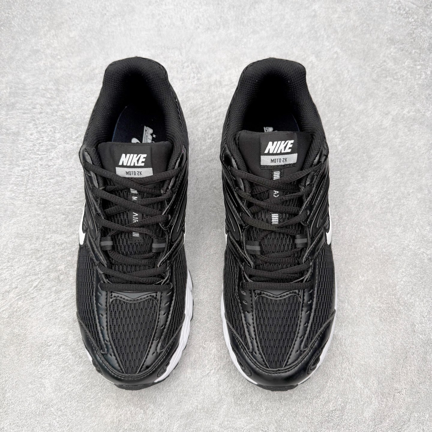 图片[2]-NK Air Max Moto 2K 舒适百搭耐磨 低帮跑步鞋 实拍调校N版已经零色差零失真 百分百还原实物色彩所见即所得 不存在货不对板色差等低级问题 选购参考实物拍摄 不混卖不参货 只用心做好货严格选品 承诺混一赔十 尺码：36 36.5 37.5 38 38.5 39 40 40.5 41 42 42.5 43 44 44.5 45-选品中心